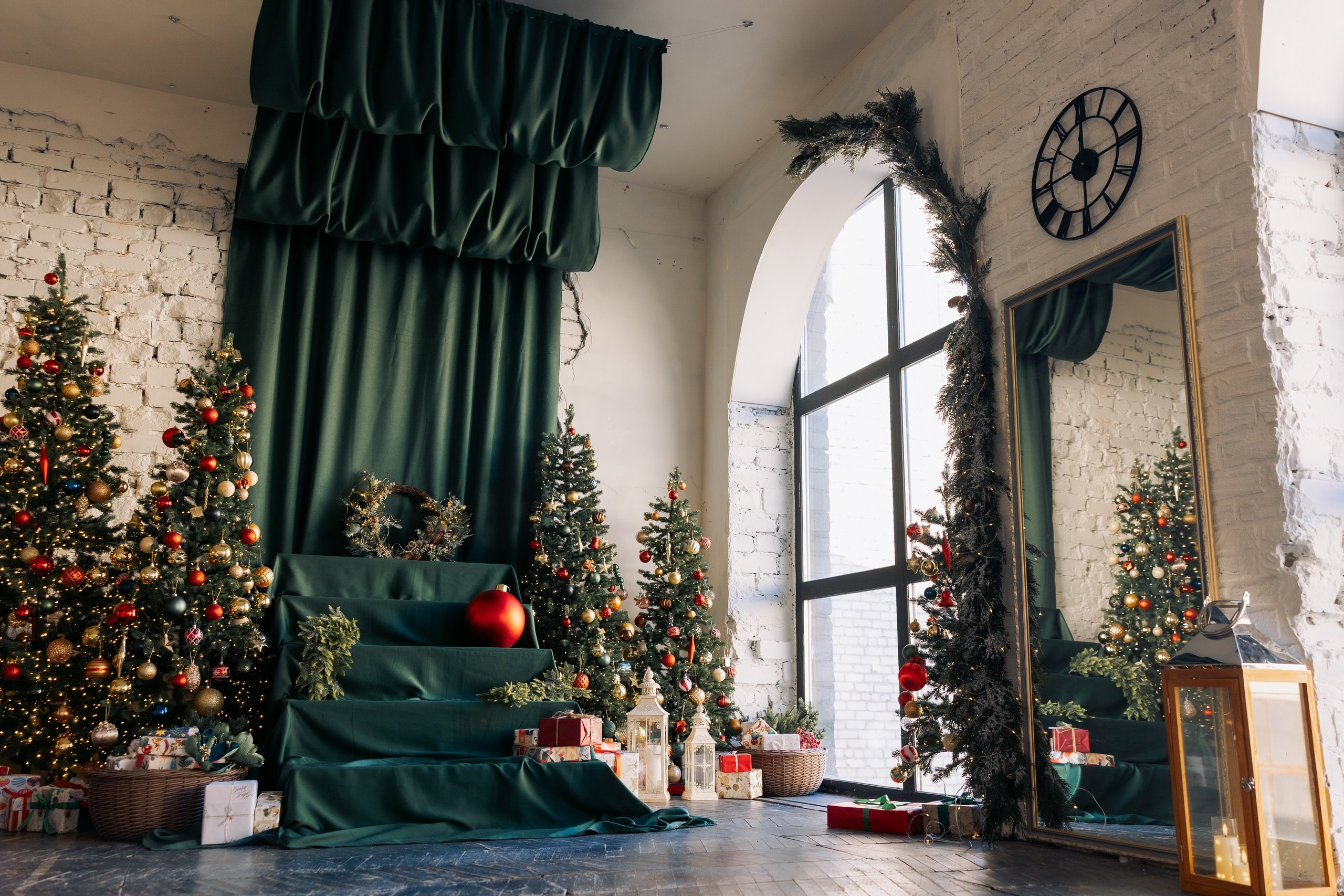 Фотостудии «Новый год 2026 год». Женский, семейный и детский фотограф в Тюмени Диана Осипова