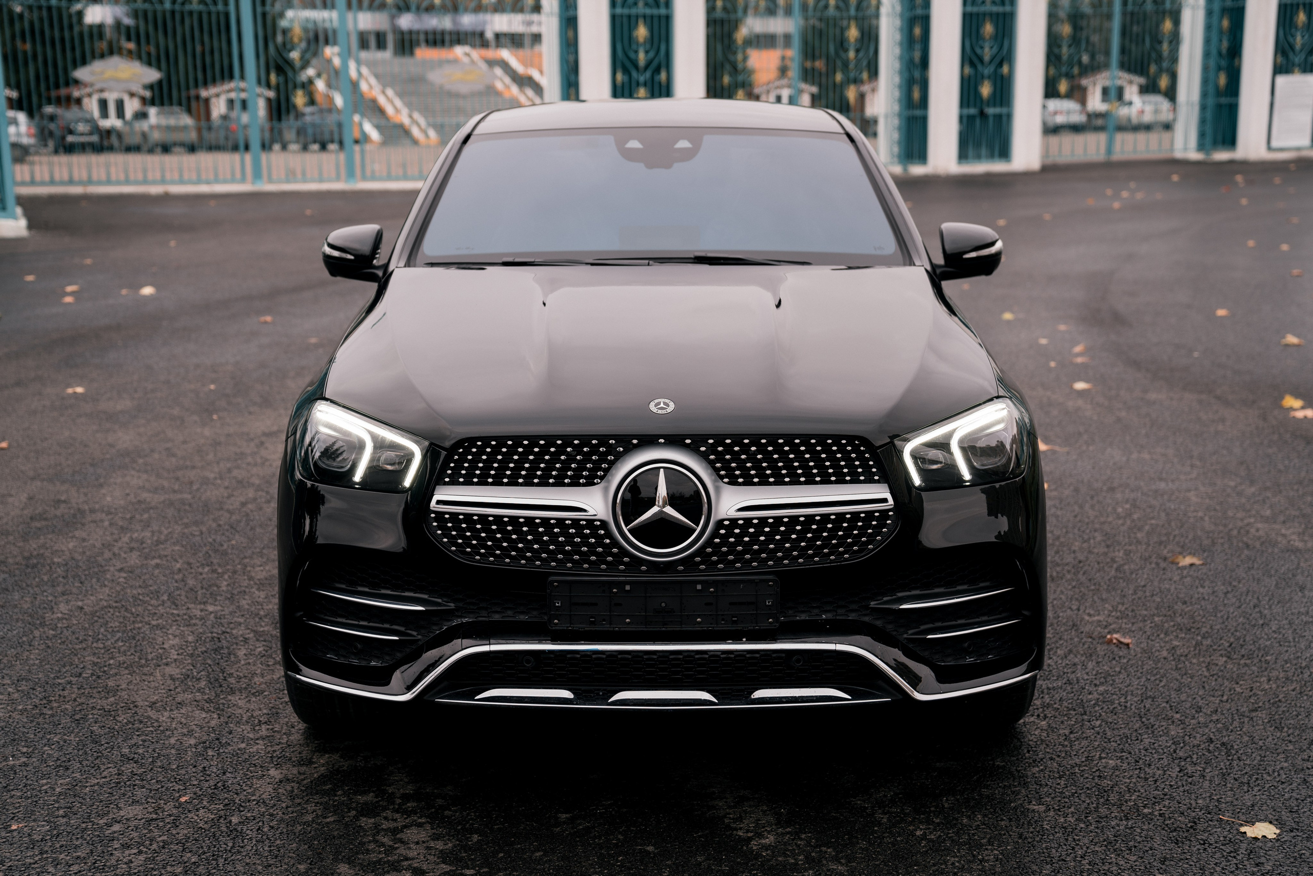 Mercedes-Benz GLE 400D. Идеальные портреты для соцсетей — Фотограф Ленар