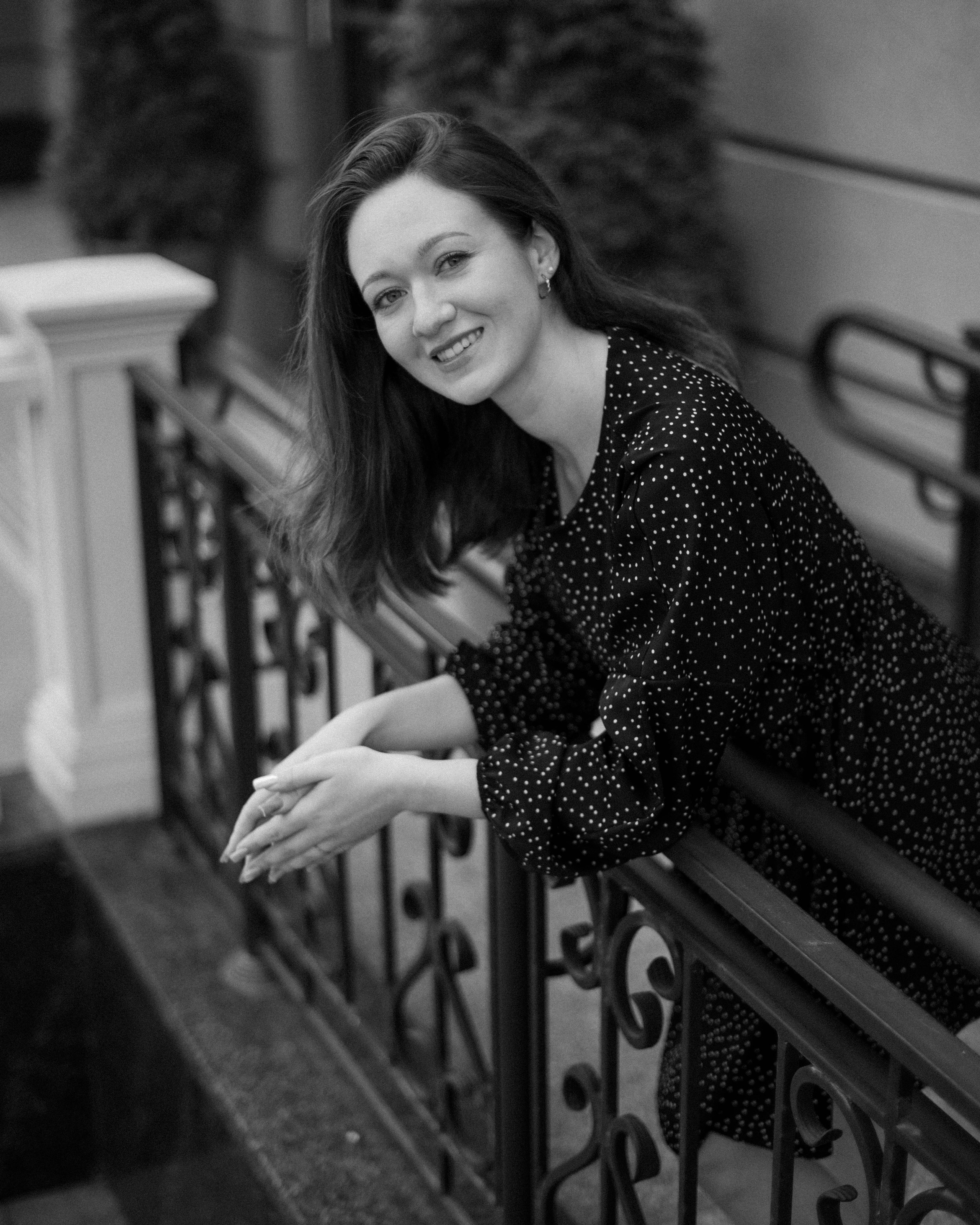 Настя. Женский фотограф. Создатель украшений ручной работы. Модель