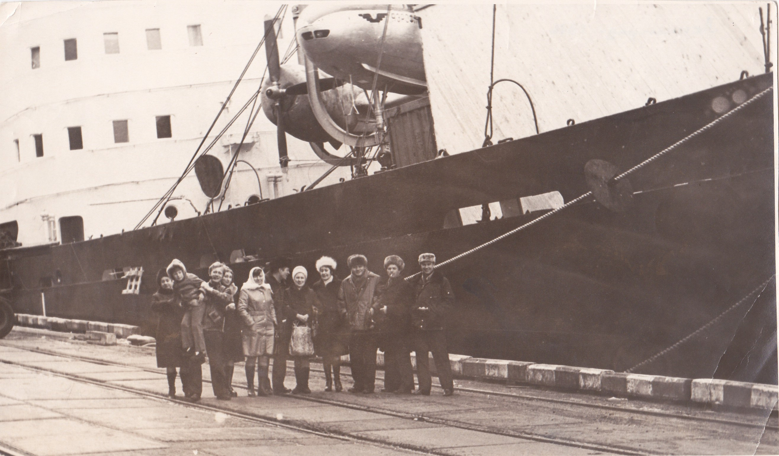 Исторические фотографии. Фотоальбом показывающий увлекательный мир авиации и мир медведей Андрея Иванова