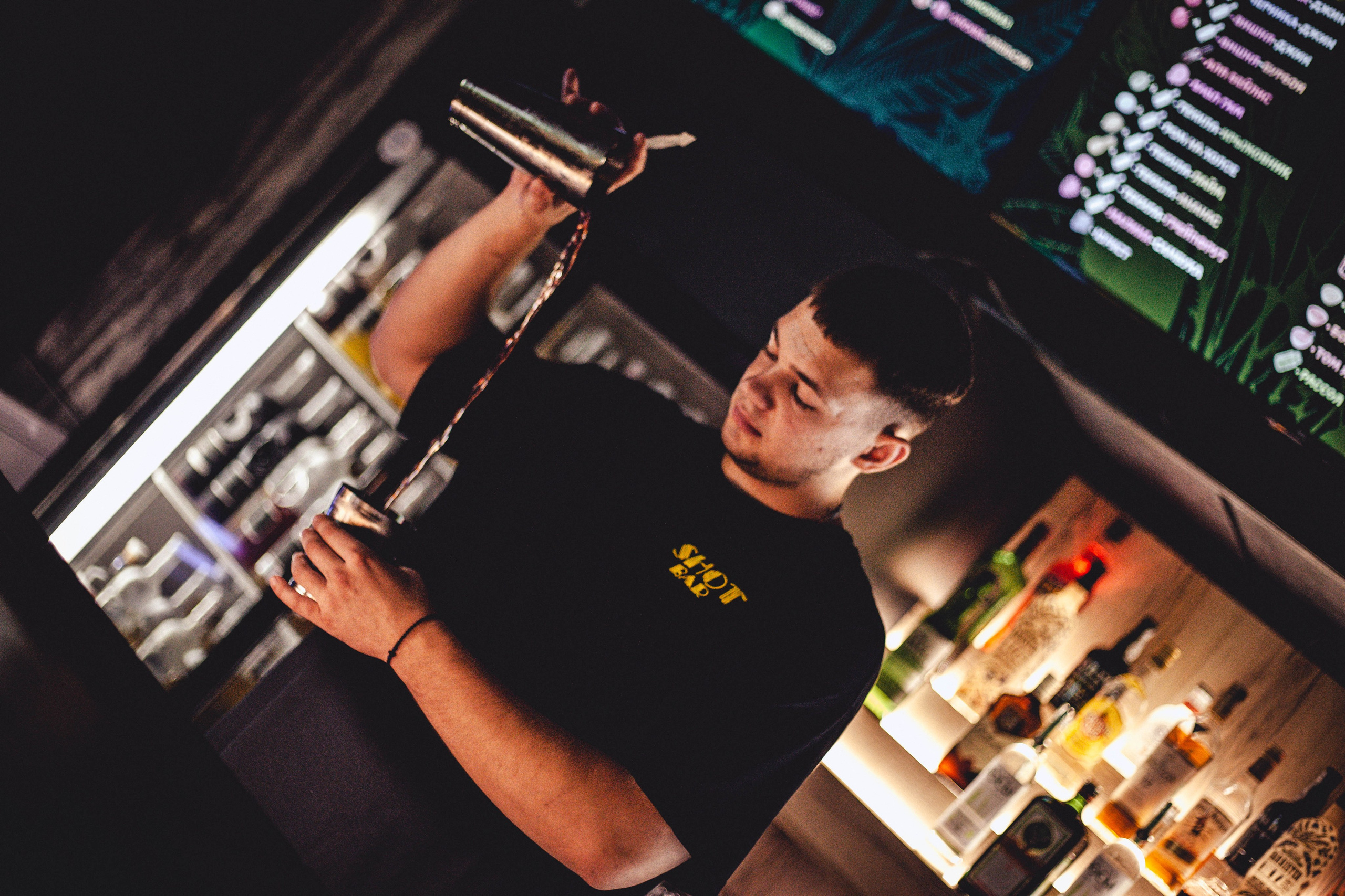 Шот Бар. Уличный фотограф Города N