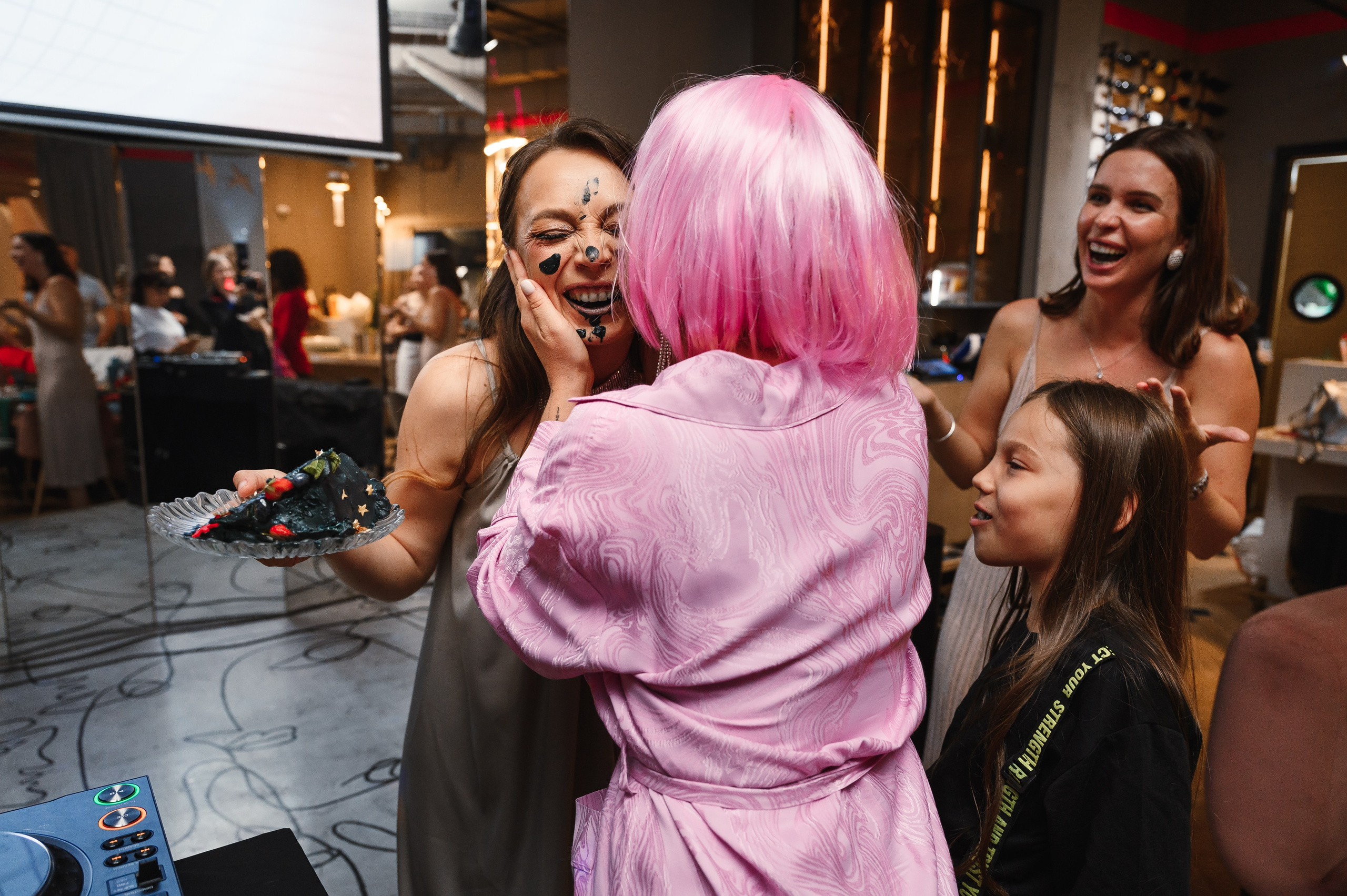 День рождения в формате выступления. Wedding and family photographer USA