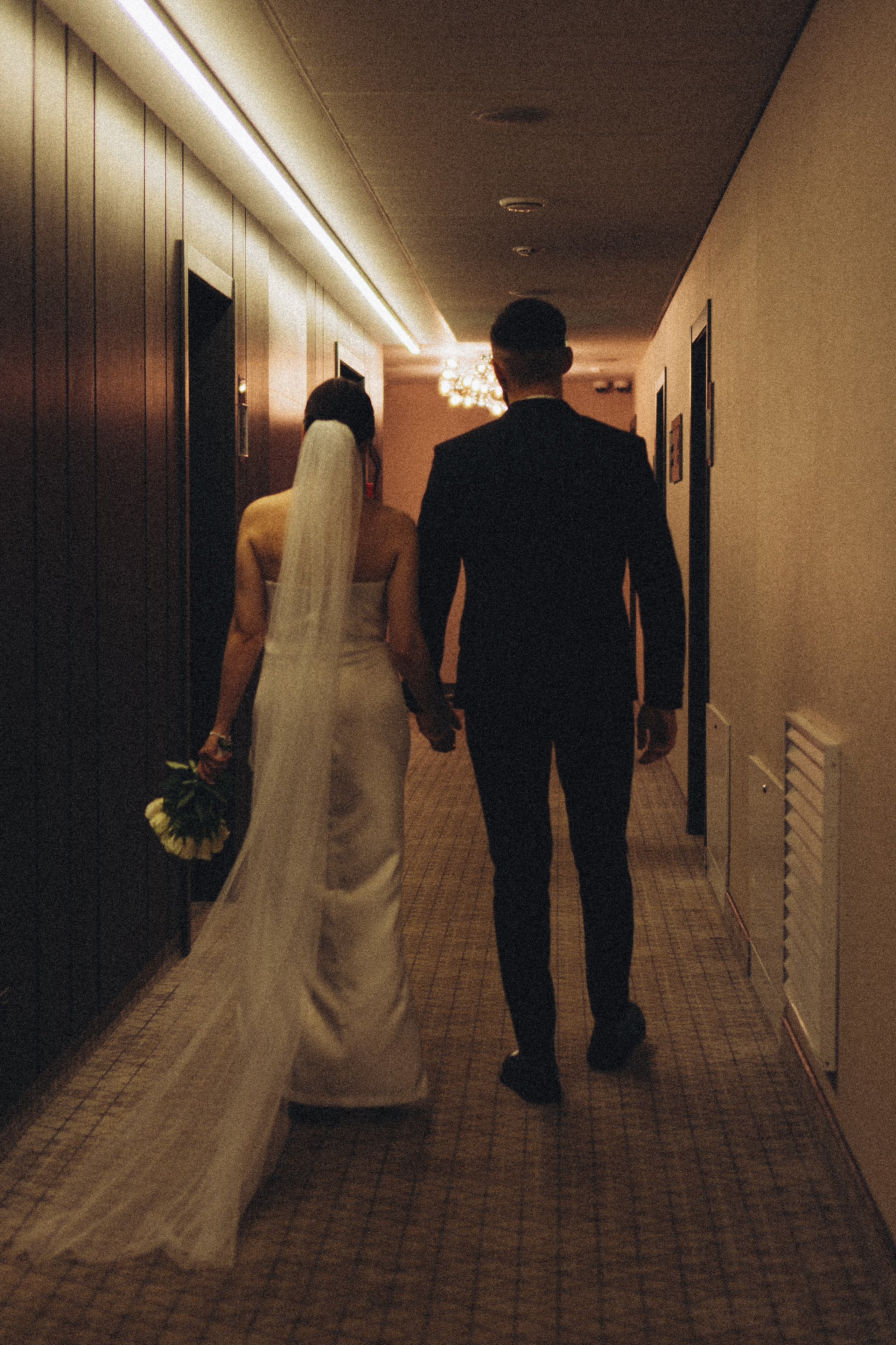 СВАДЕБНАЯ СЬЕМКА СБОРОВ ЖЕНИХА И НЕВЕСТЫ В ОТЕЛЕ И ТАКЖЕ ФОТОСЕССИИЯ В ОТЕЛЕЕ МЕГАПОЛИС БРЯНСК. Профессиональный фотограф, Санкт-Петербург — Виктория Богомолова