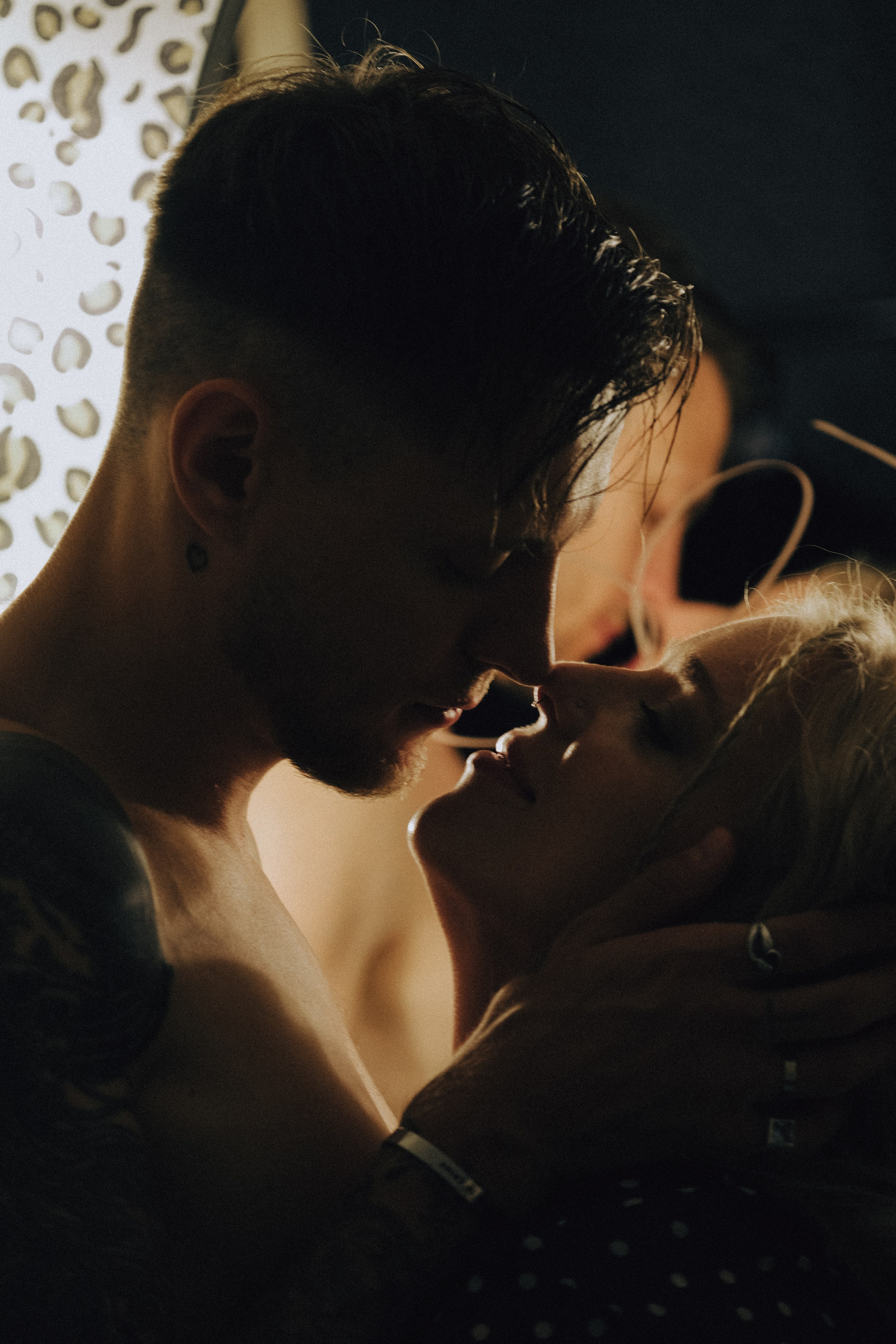 СВАДЕБНАЯ СЬЕМКА С КАБРИОЛЕТОМ В САНТК-ПЕТЕРБУРГЕ НА ПЕТРОГРАДКЕ В ОТЕЛЕ ПАНОРАМИКА. Профессиональный фотограф, Санкт-Петербург — Виктория Богомолова