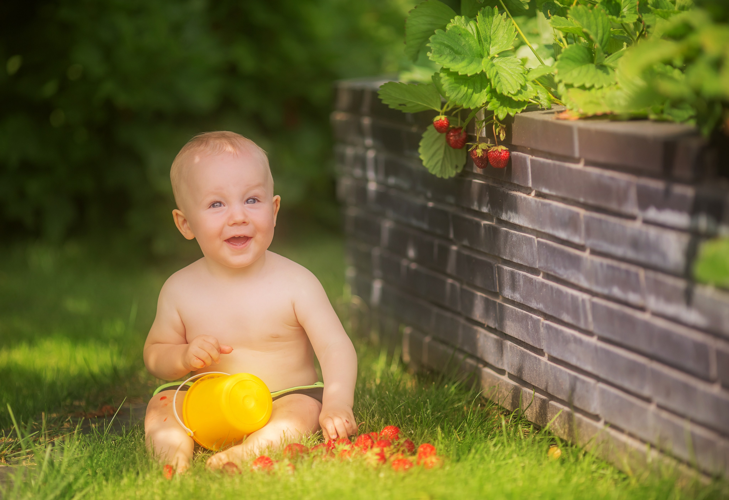Летом на даче. צלם ואמן ילדים ומשפחה