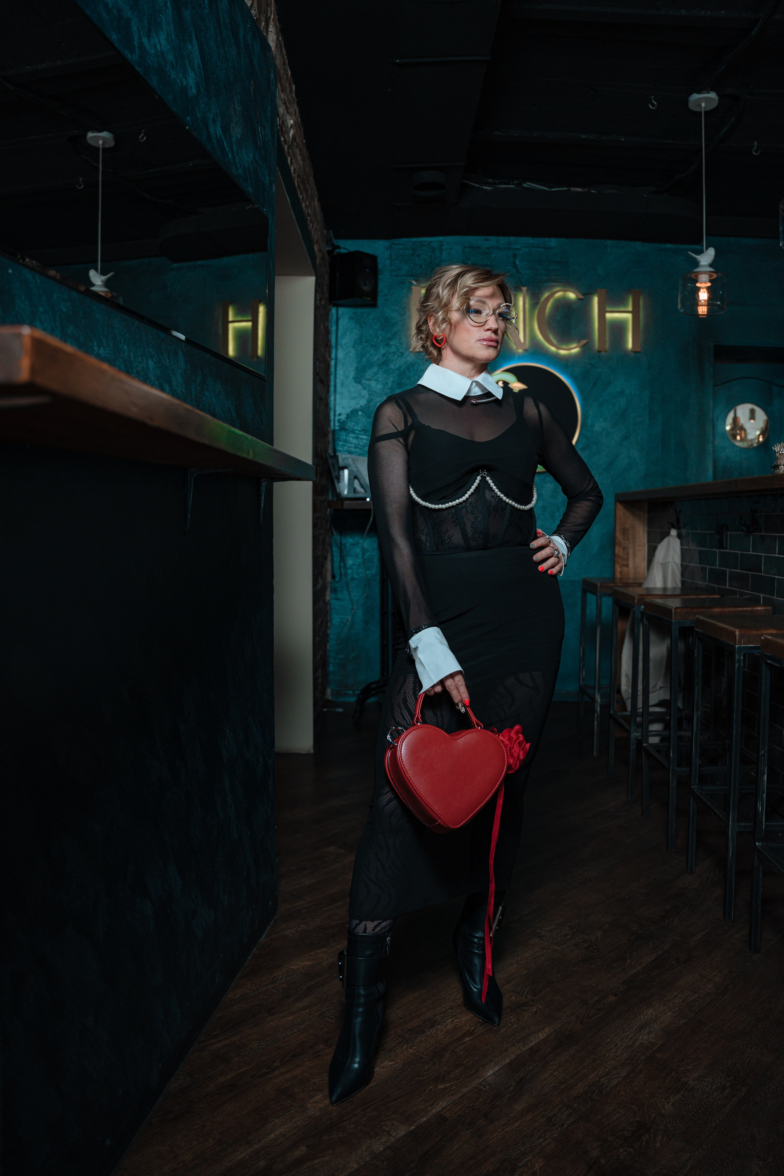 Мафия. Бар FINCH. ЖЕНСКИЙ КЛУБ LAXMI. Портретный фотограф в Санкт-Петербурге Дмитриева Наталия