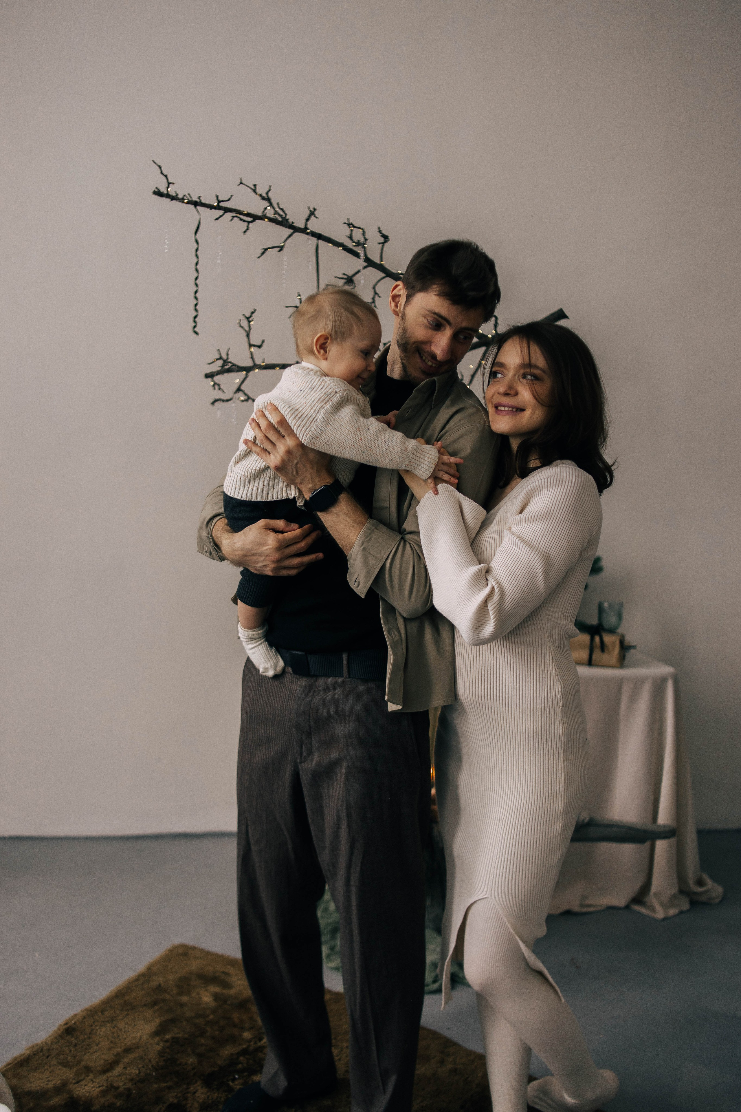 Аня, Сережа и Лешенька. Главная