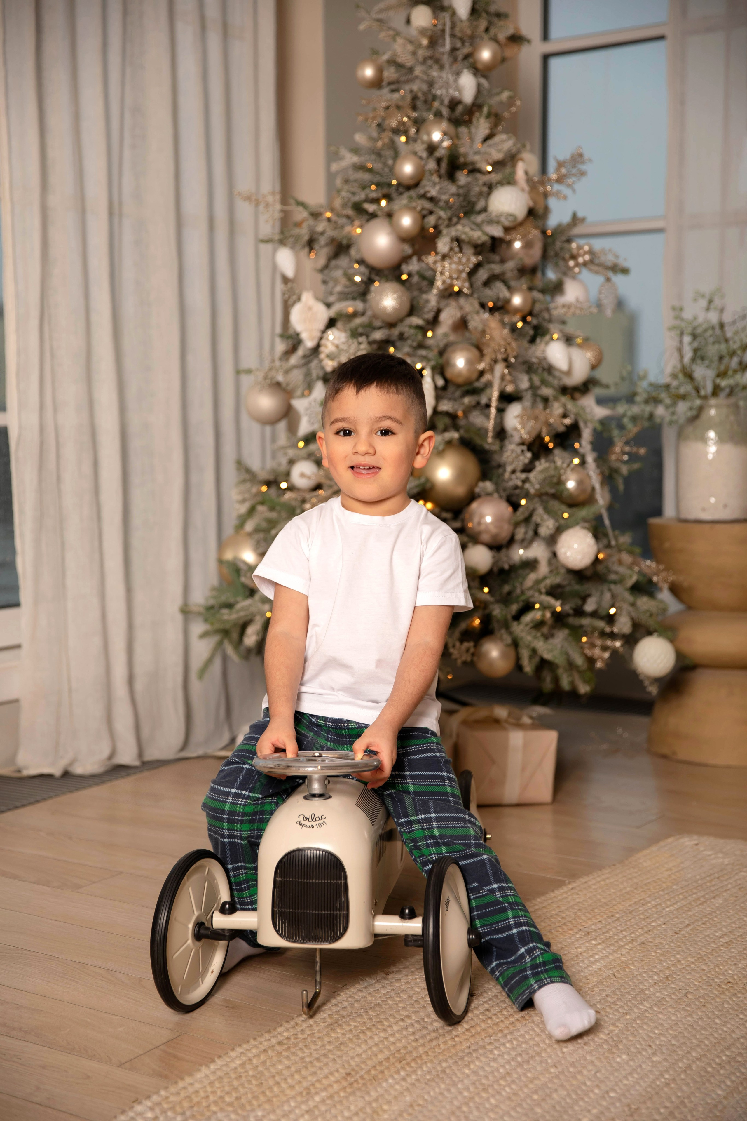 В Новый год вчетвером. Свадебный и семейный фотограф в Санкт- Петербурге Гугучкина Полина