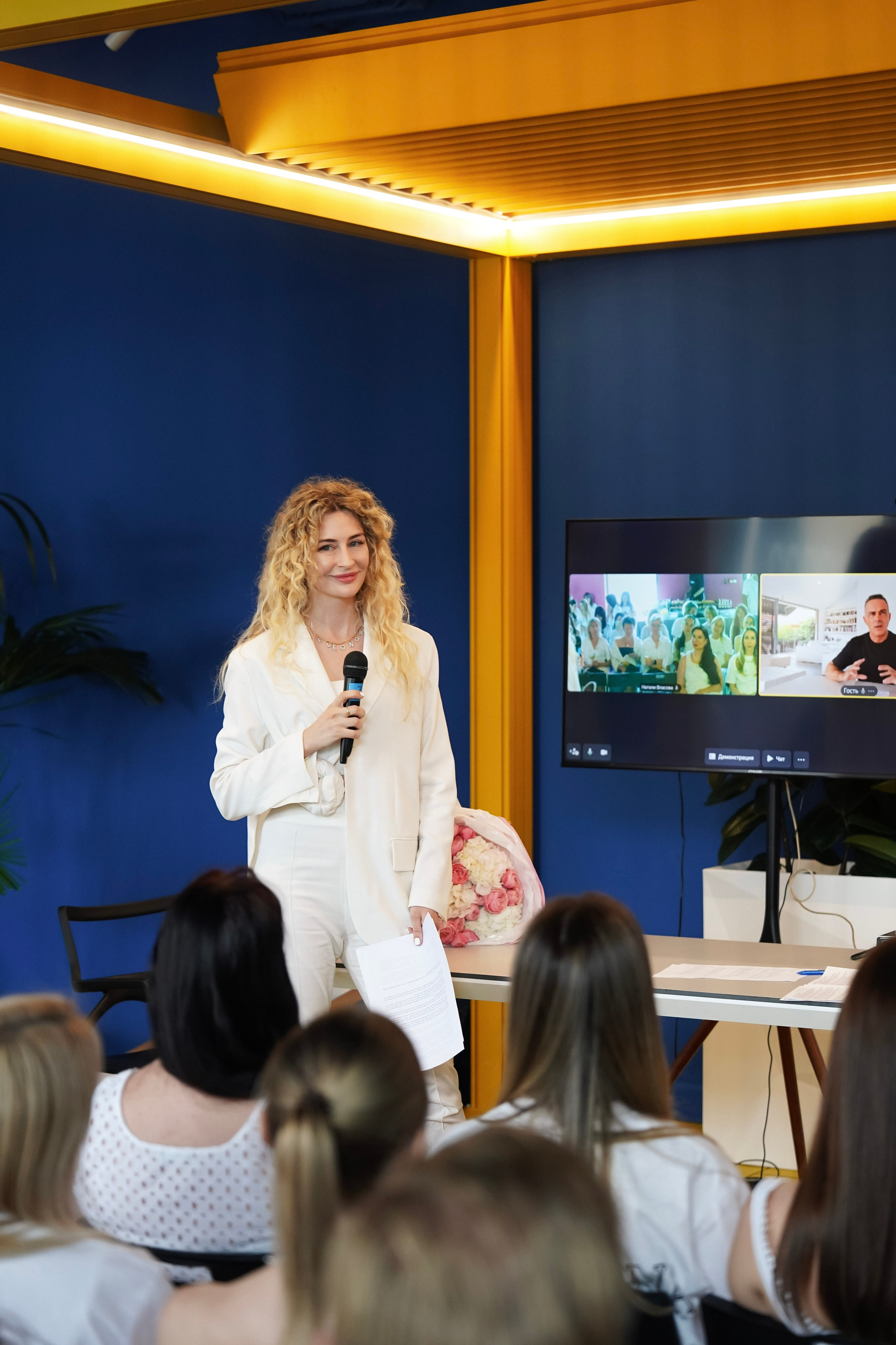 Открытие салона Corpsun / для HiHome. Фотограф с психологическим образованием