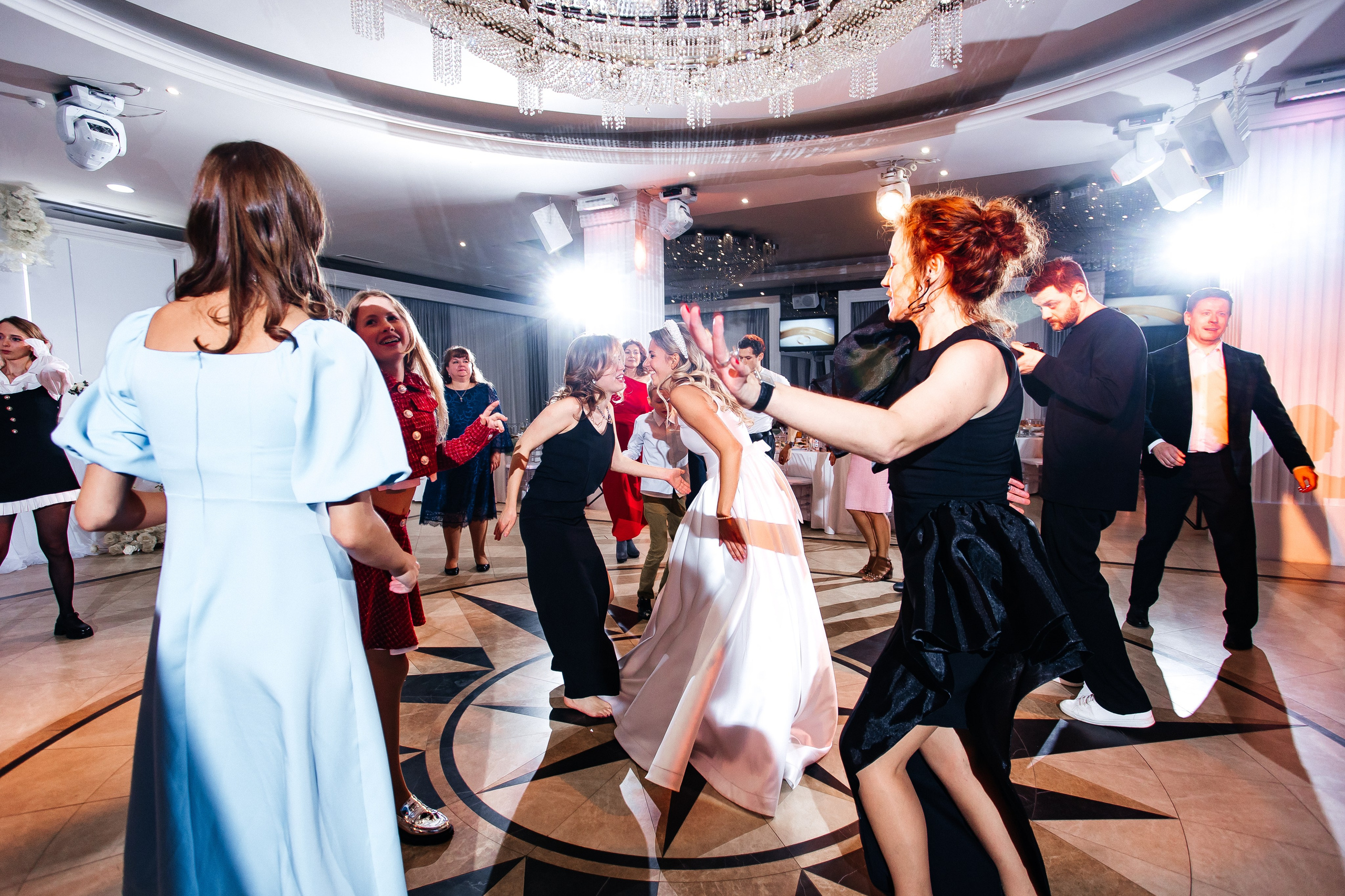 Sasha & Alena. Свадебный фотограф в Москве Виктория Арехова