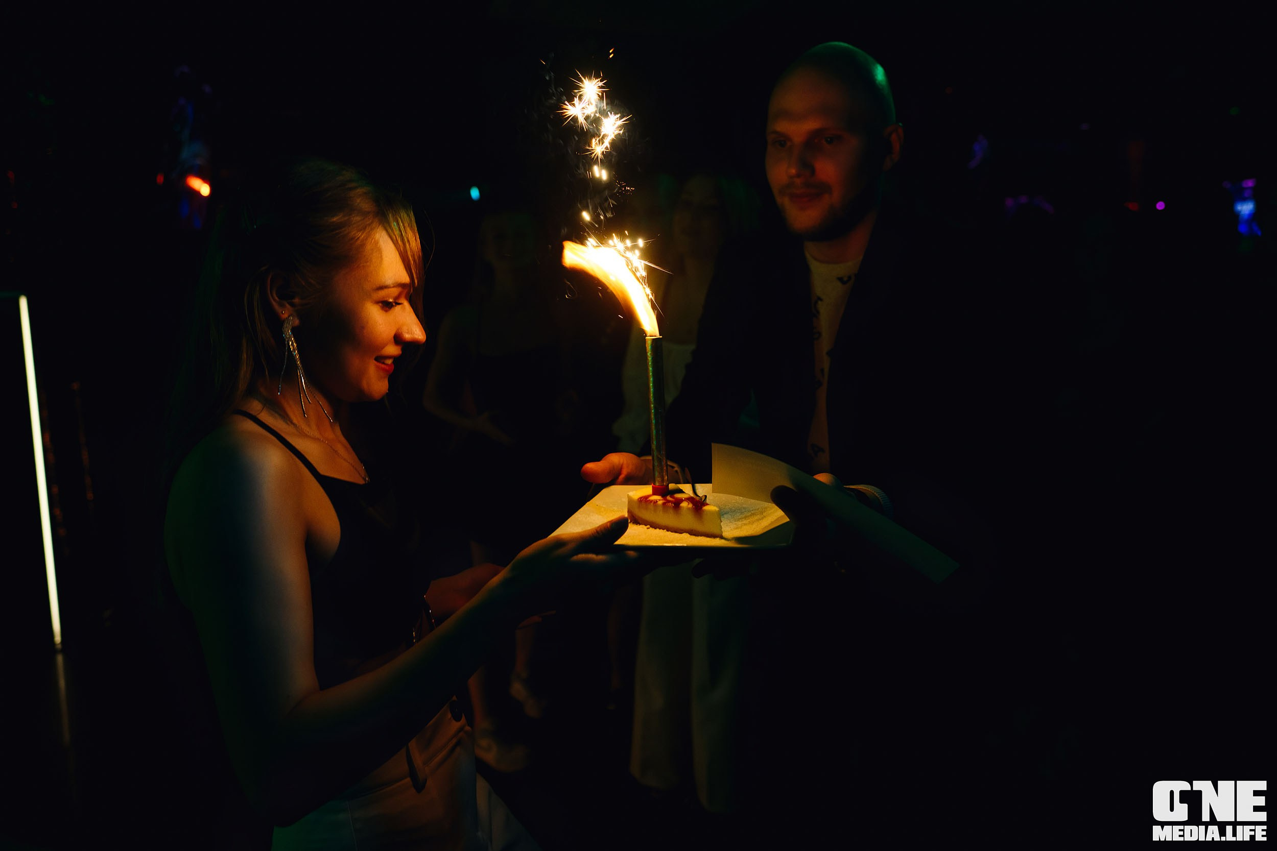 Фоторепортаж из караоке-клуба Эйфория. One Media Life: фоторепортажи, фотоотчеты с мероприятий и заведений