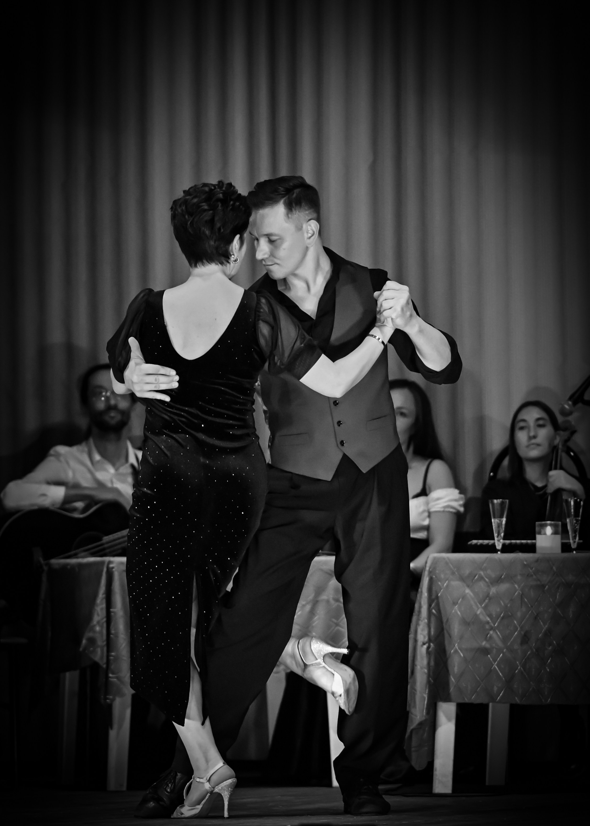 Фотосъемка танца. Фотограф в Москве, фотожурналист Александр Малахов