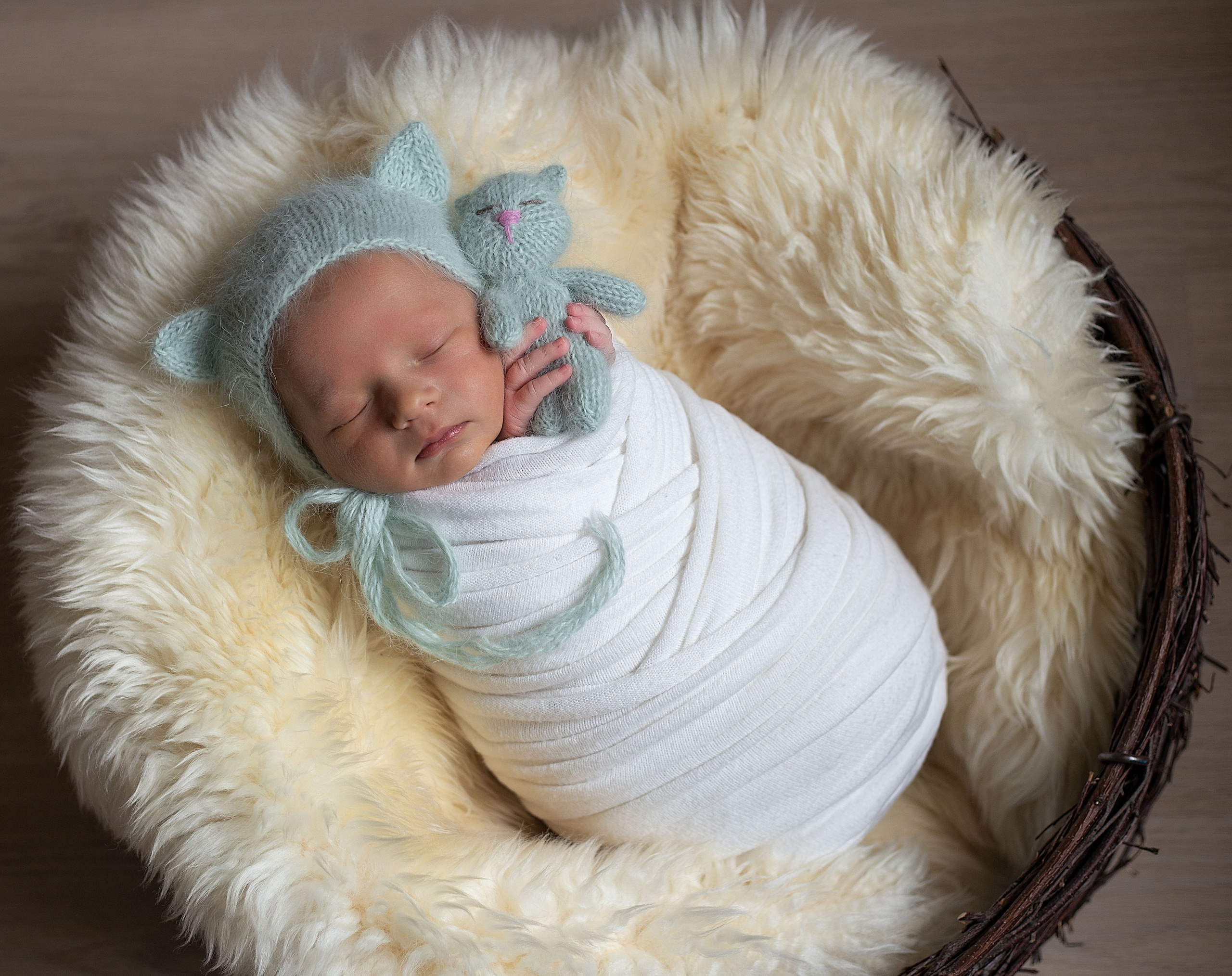 Новорождённые. Фотограф Анна Сагирова г. Ростов-на-Дону