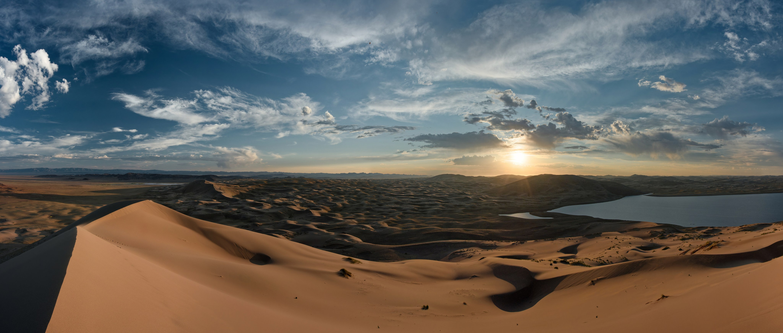 Экспедиция в Монголию (Гоби). Семоха Валерий. Фотограф
