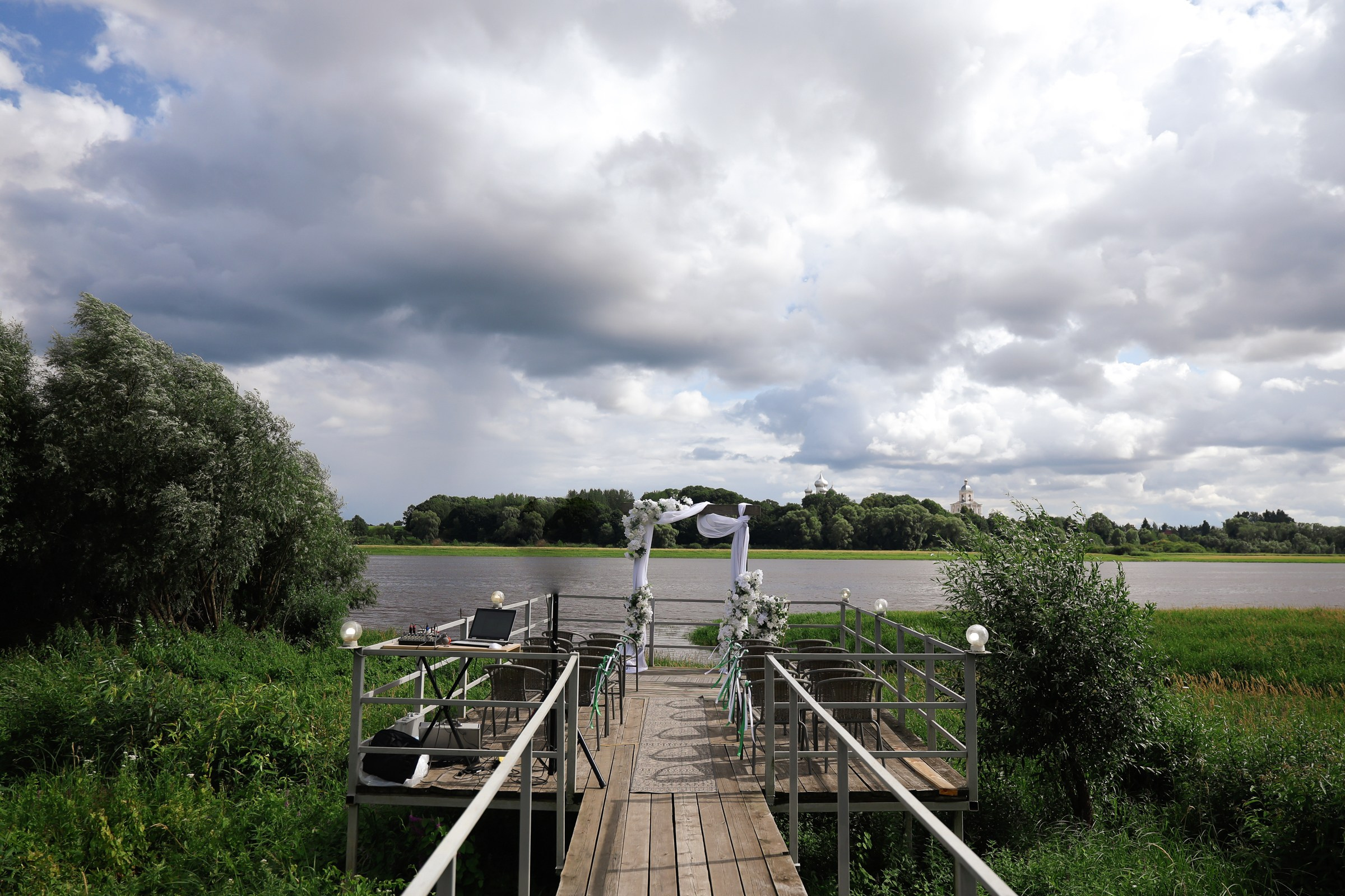 Михаил и Ирина. 2024. Свадебный фотограф Великий Новгород Станислав Кособудский