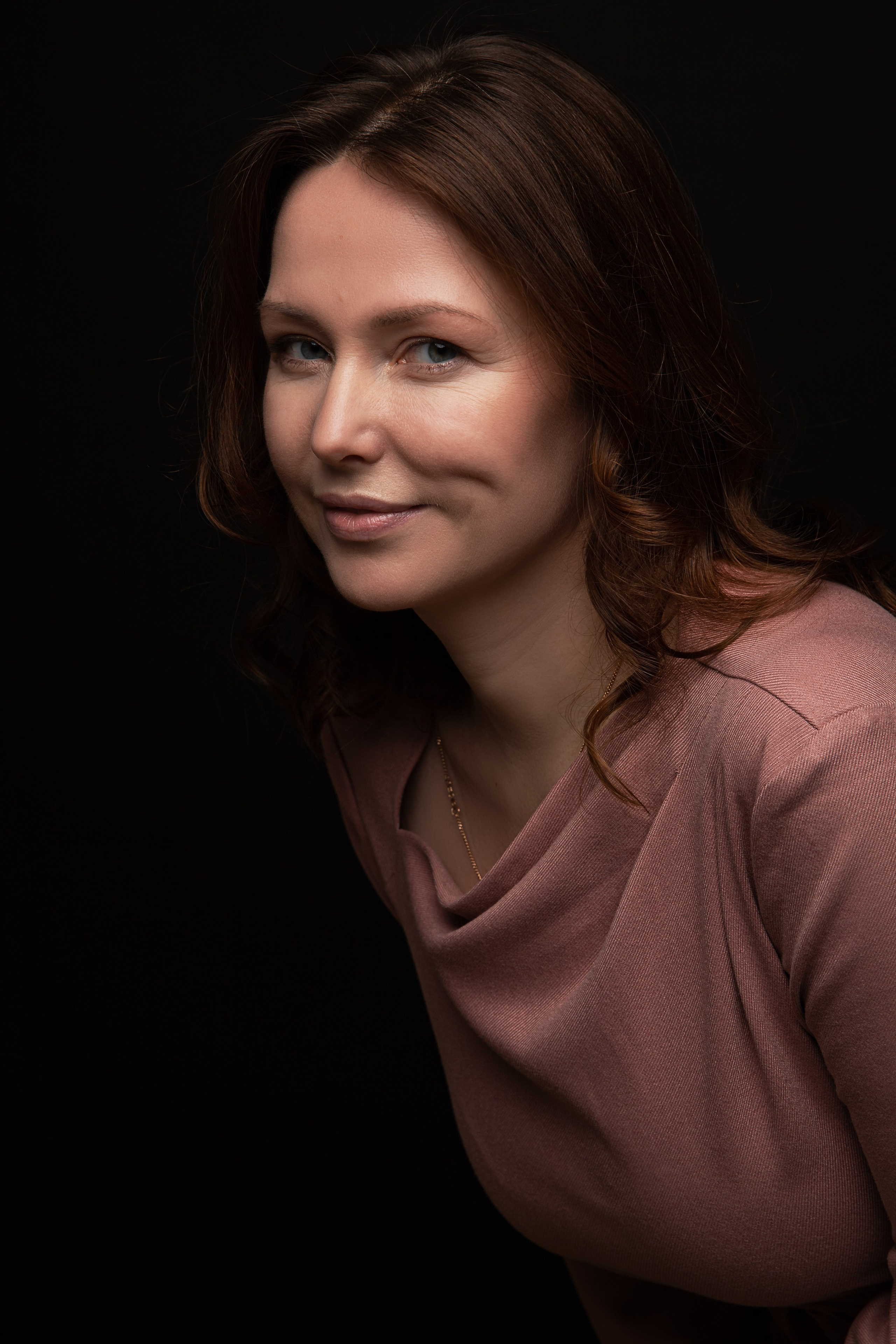 Юлия. ФОТОГРАФ РАДОСТИ Фотосессия в студии СПб. Портретный фотограф — Юрий Торлопов