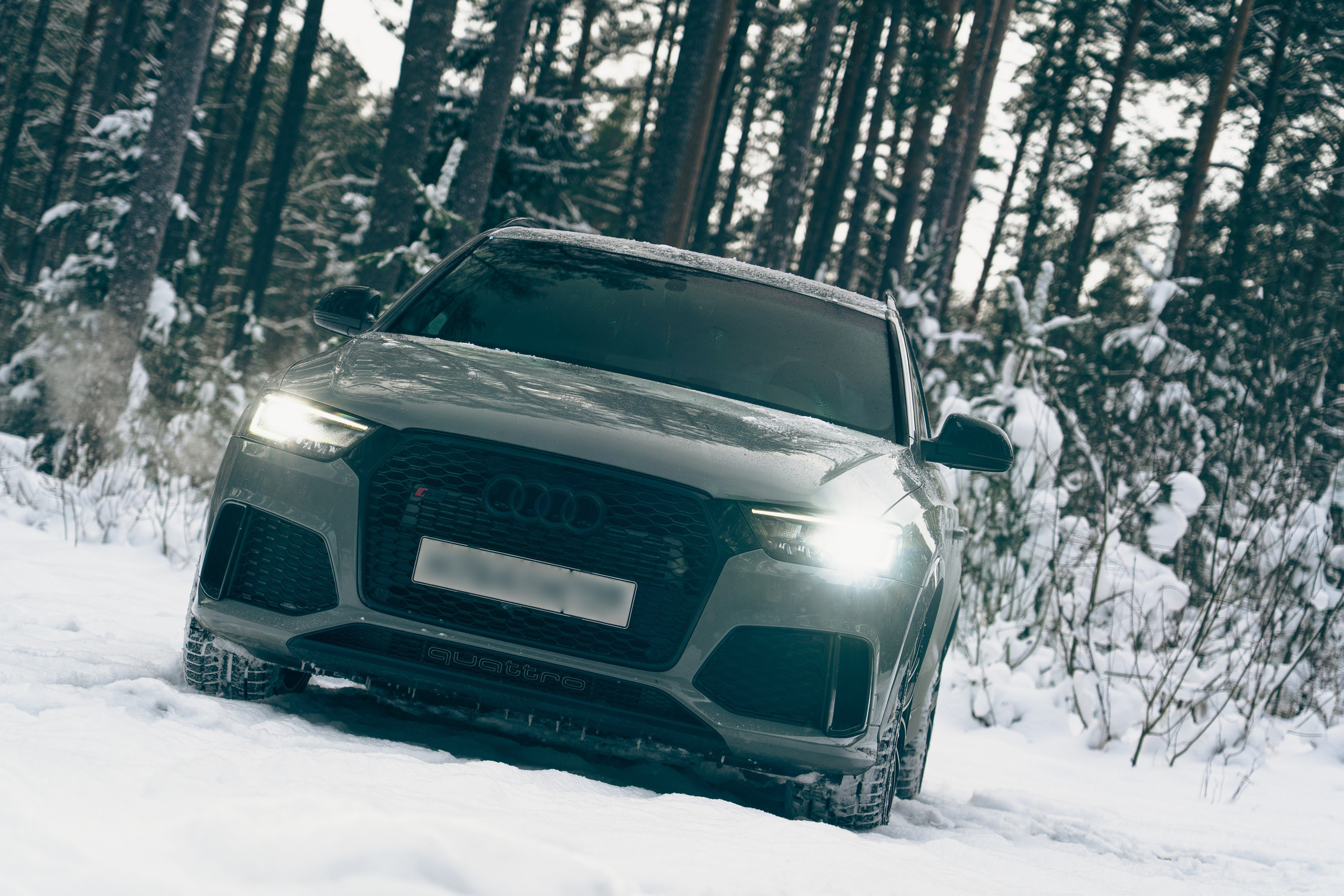 Audi Q3 Snow. Автомобильный фотограф в Санкт-Петербурге