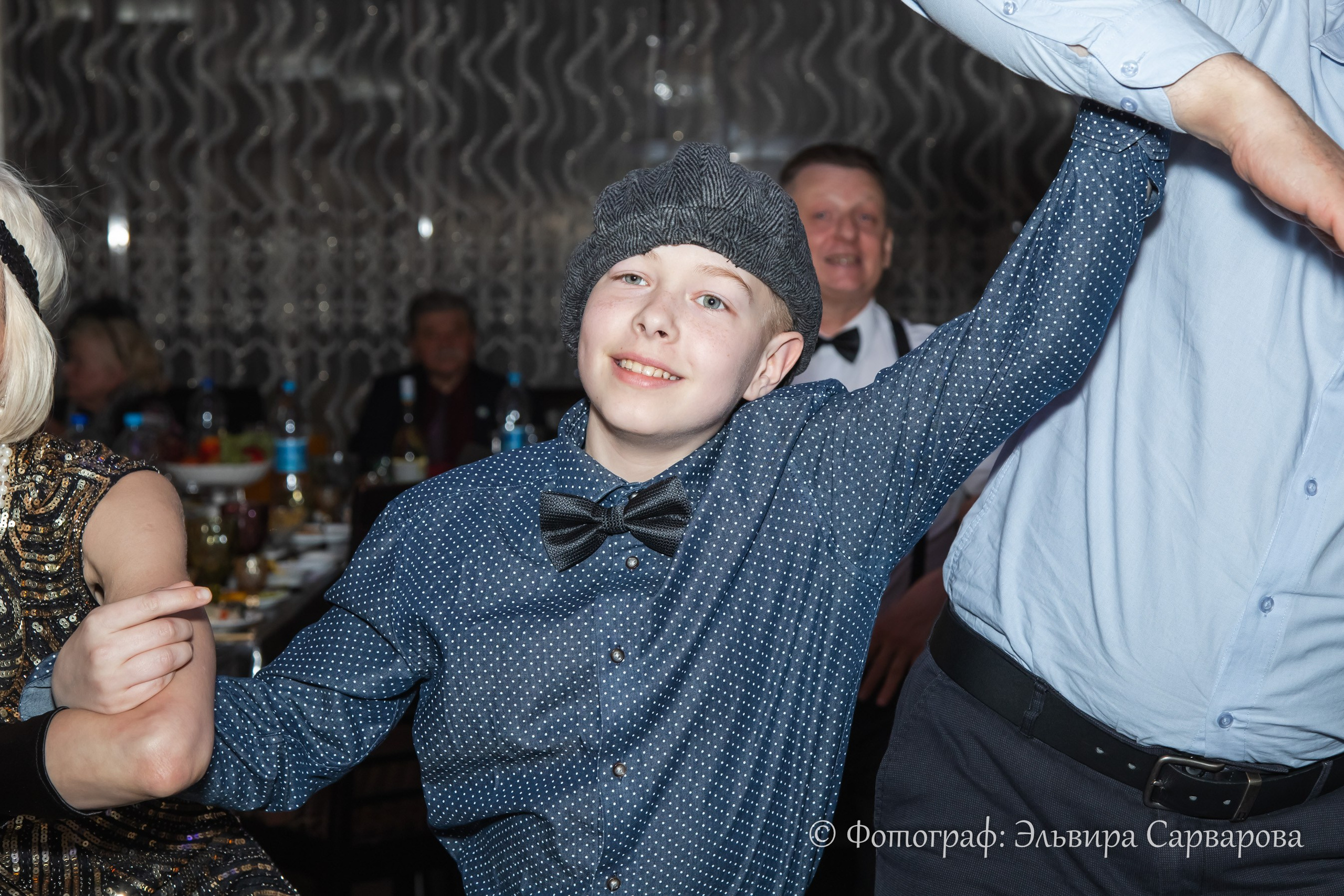 Гангстерская вечеринка в стиле 1920-х. Репортажный Фотограф