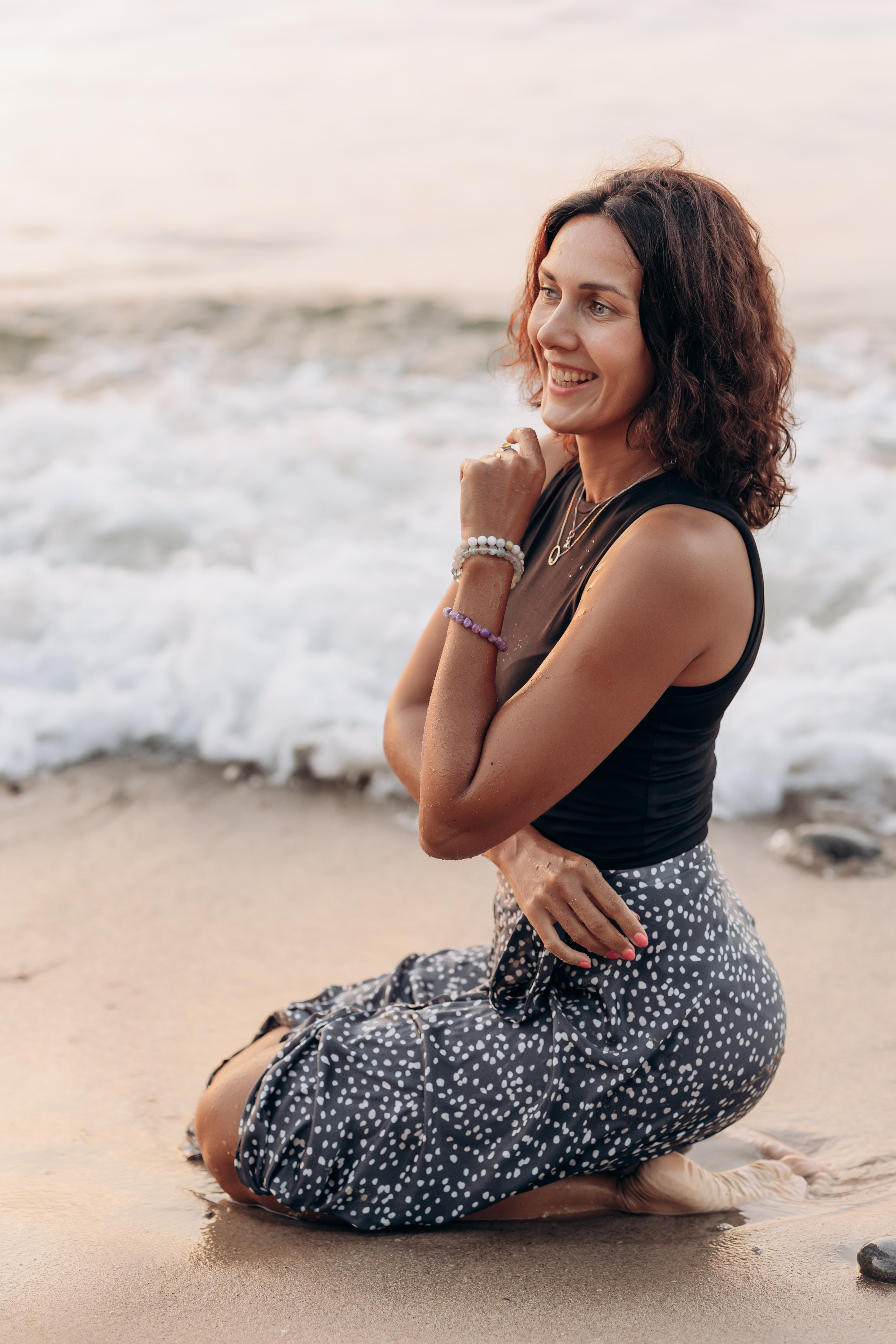 Подруги Пионеский Сосновый бор закат. Фотограф в Калининграде свадебная фотография, репортажная, фотосессии