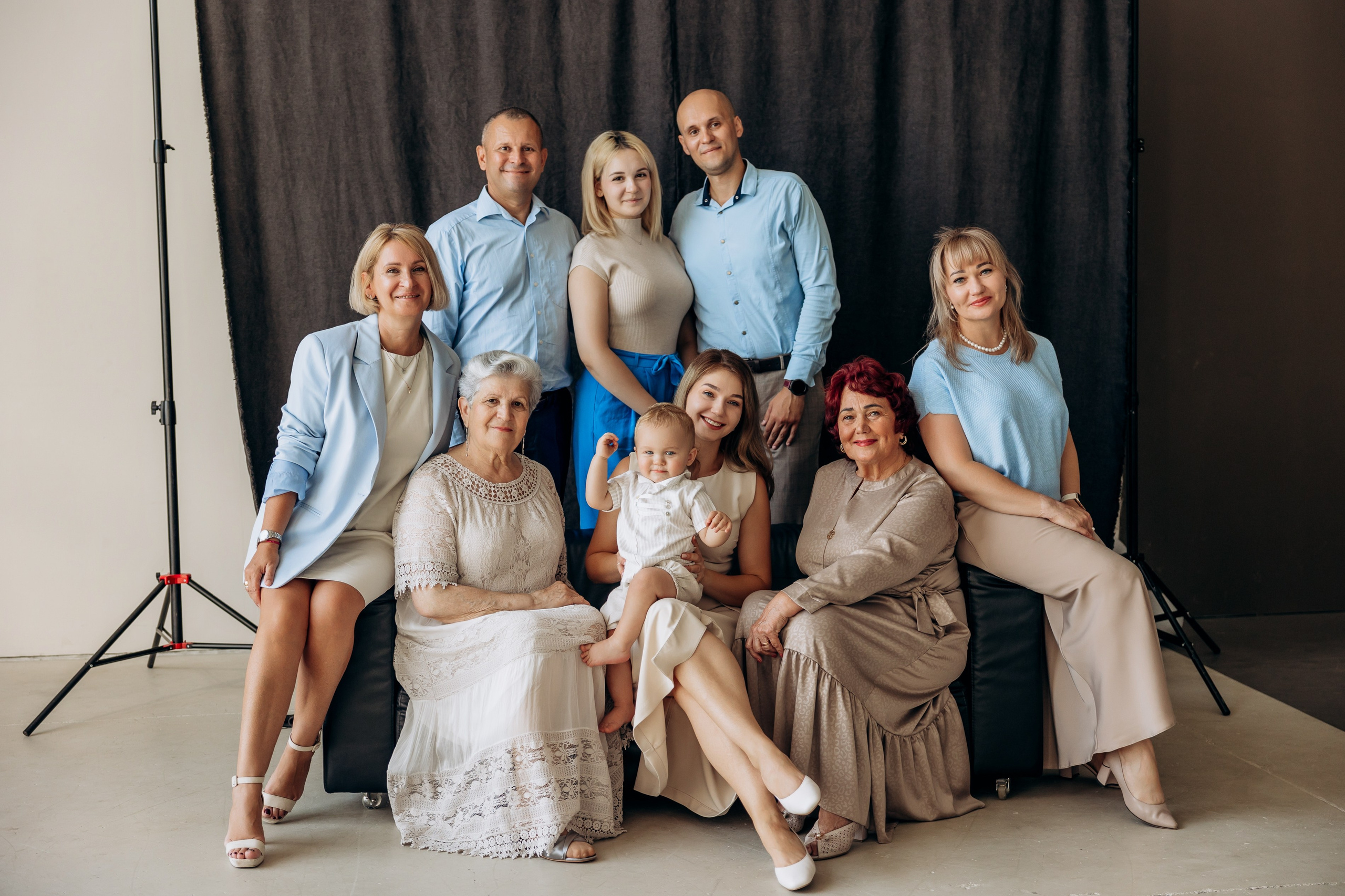 Анастасия и семья. Фотостудия Нюд. Фотограф в Калининграде свадебная фотография, репортажная, фотосессии