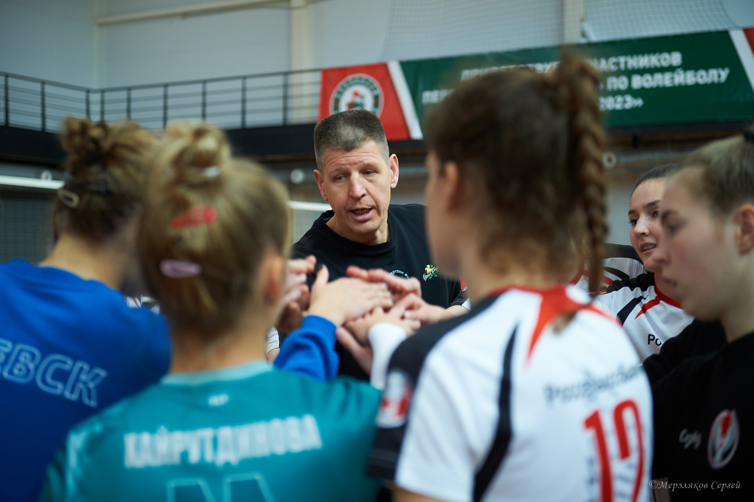 Локоволей — 2023 Ижевск ноябрь 2023. Спортивный репортажный фотограф в Ижевске Сергей Мерзляков