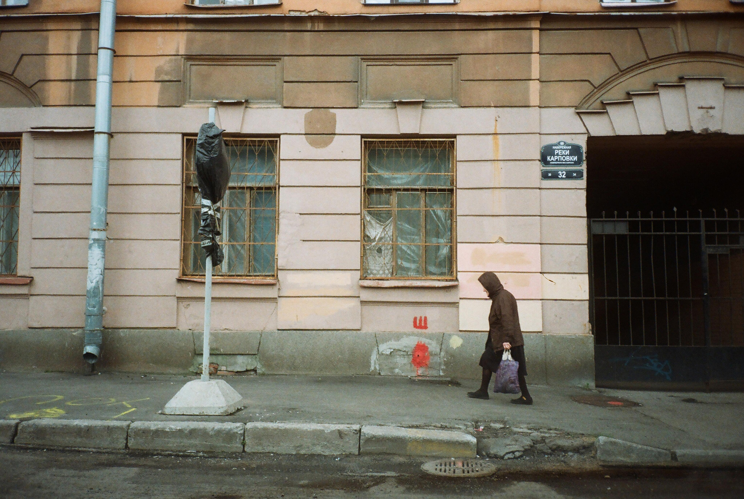 Фотографии цветные. Свадебный и семейный пленочный фотограф в Петербурге Истомина Ирина