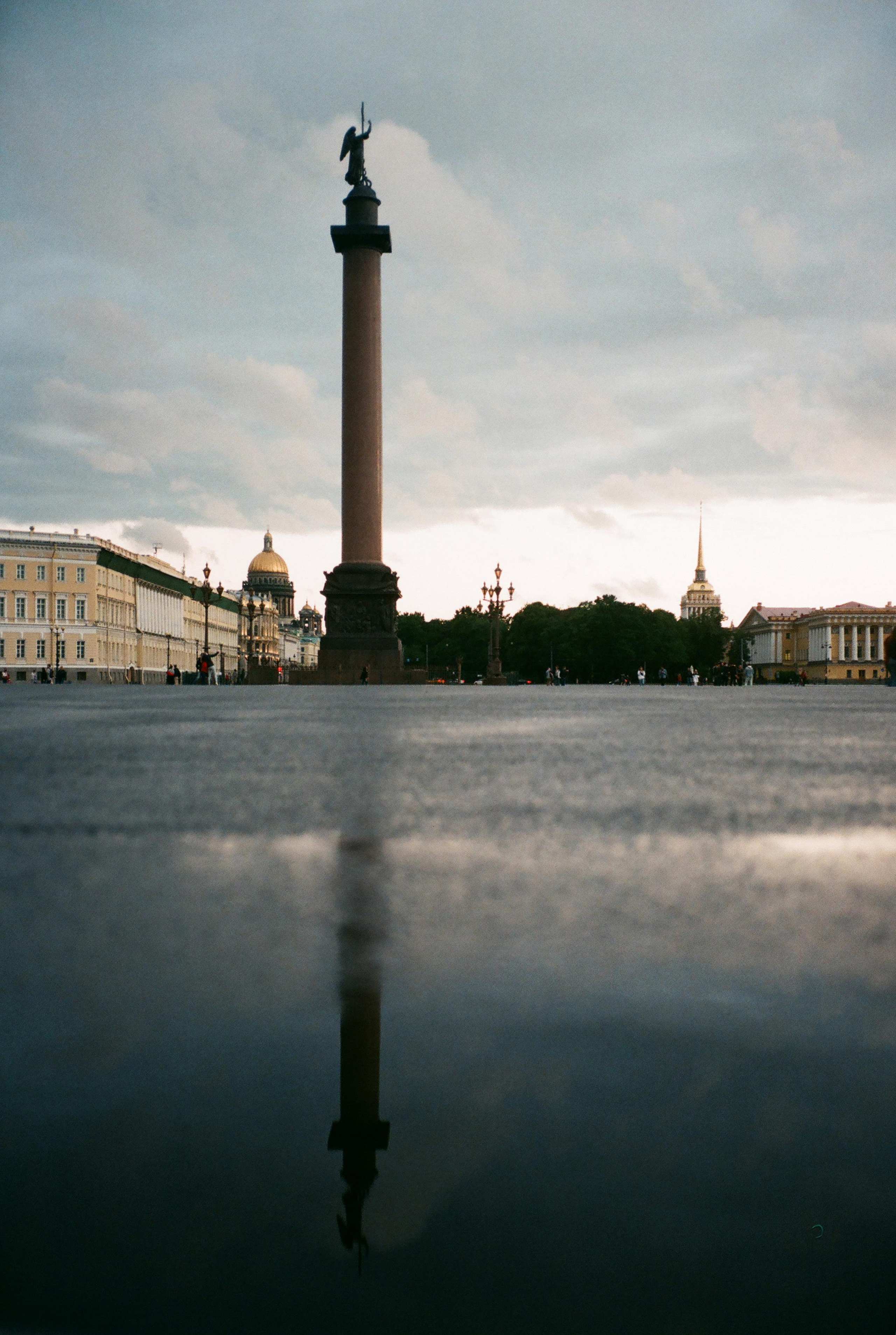 Фотографии цветные. Свадебный и семейный пленочный фотограф в Петербурге Истомина Ирина