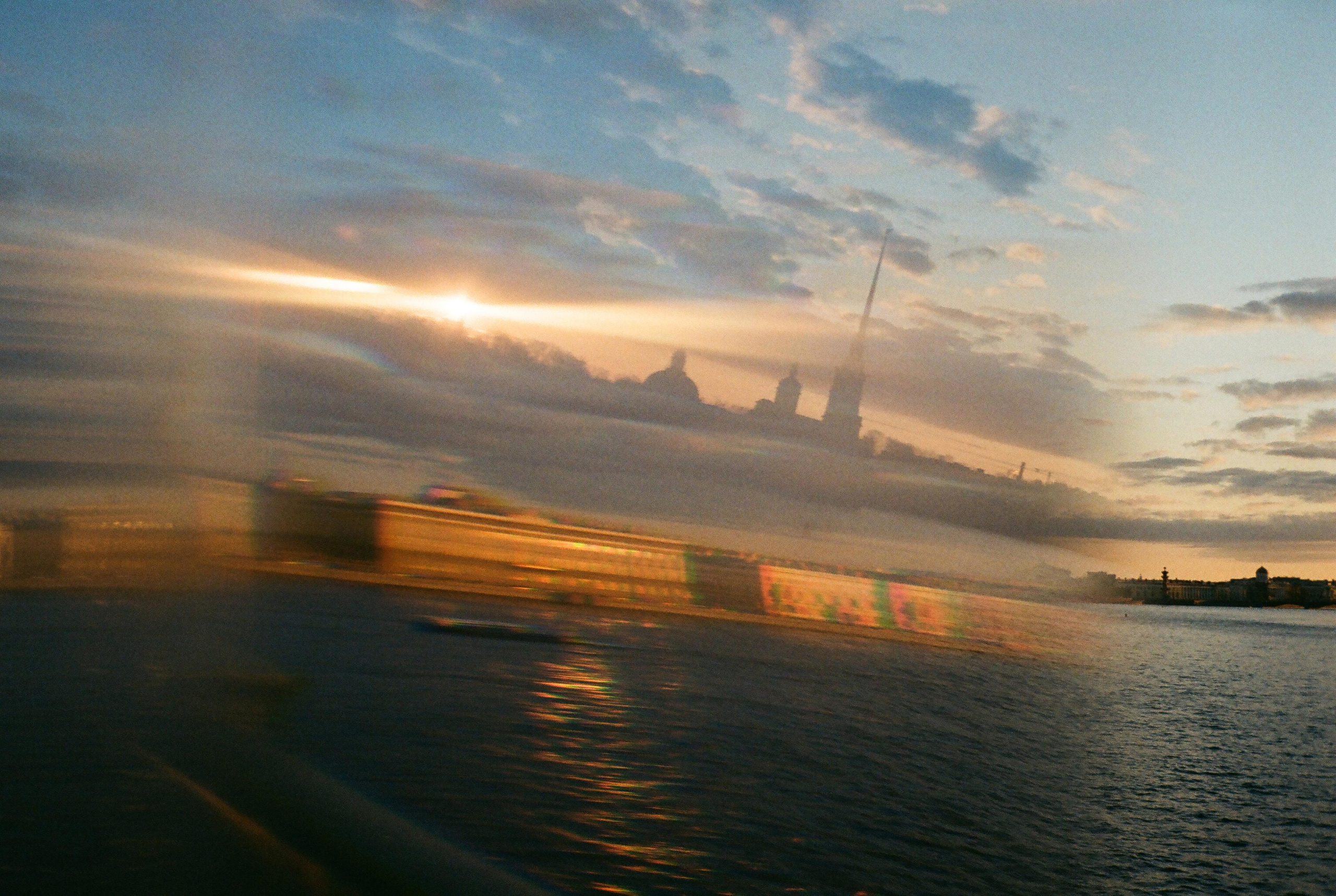 Фотографии цветные. Свадебный и семейный пленочный фотограф в Петербурге Истомина Ирина