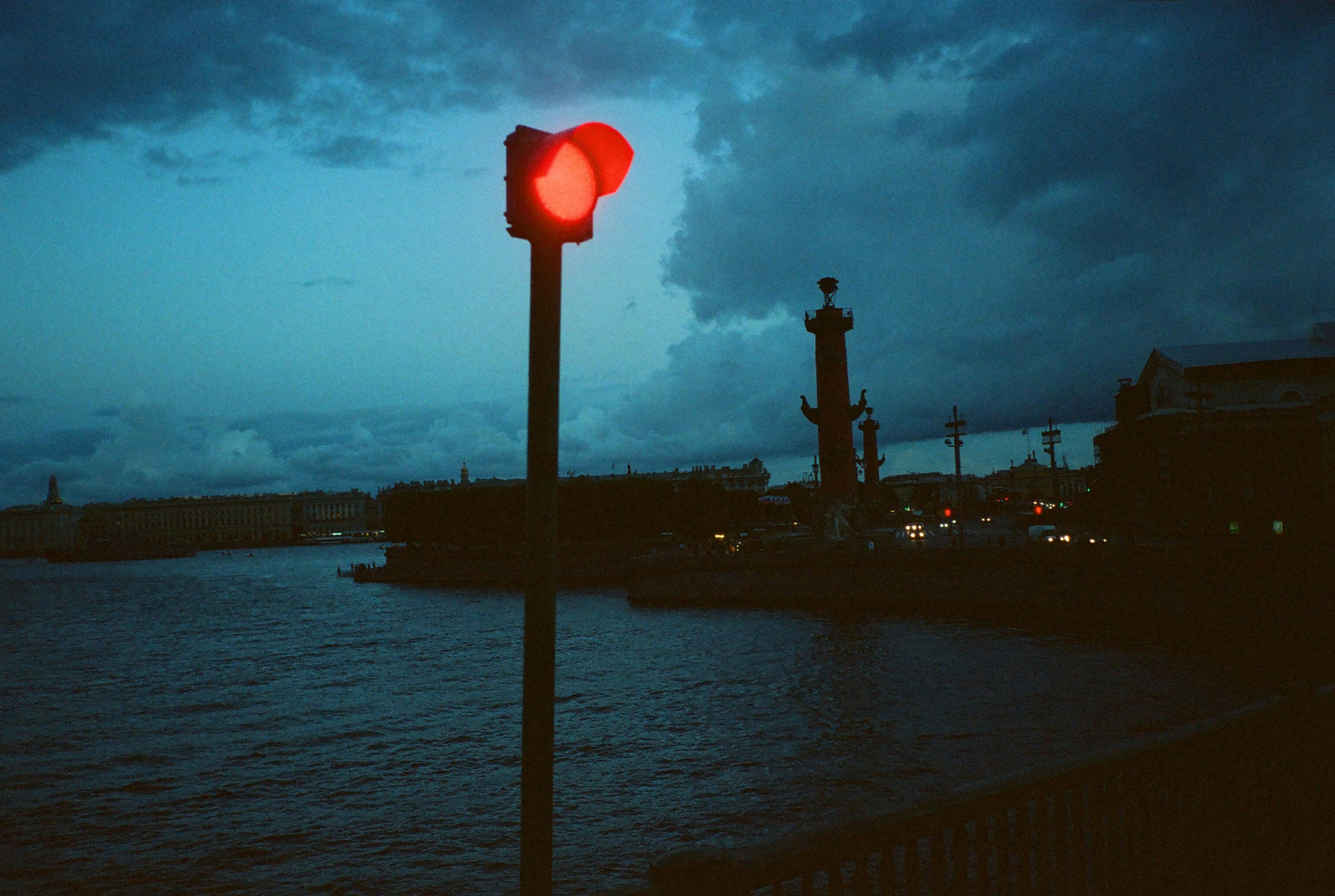 Фотографии цветные. Свадебный и семейный пленочный фотограф в Петербурге Истомина Ирина