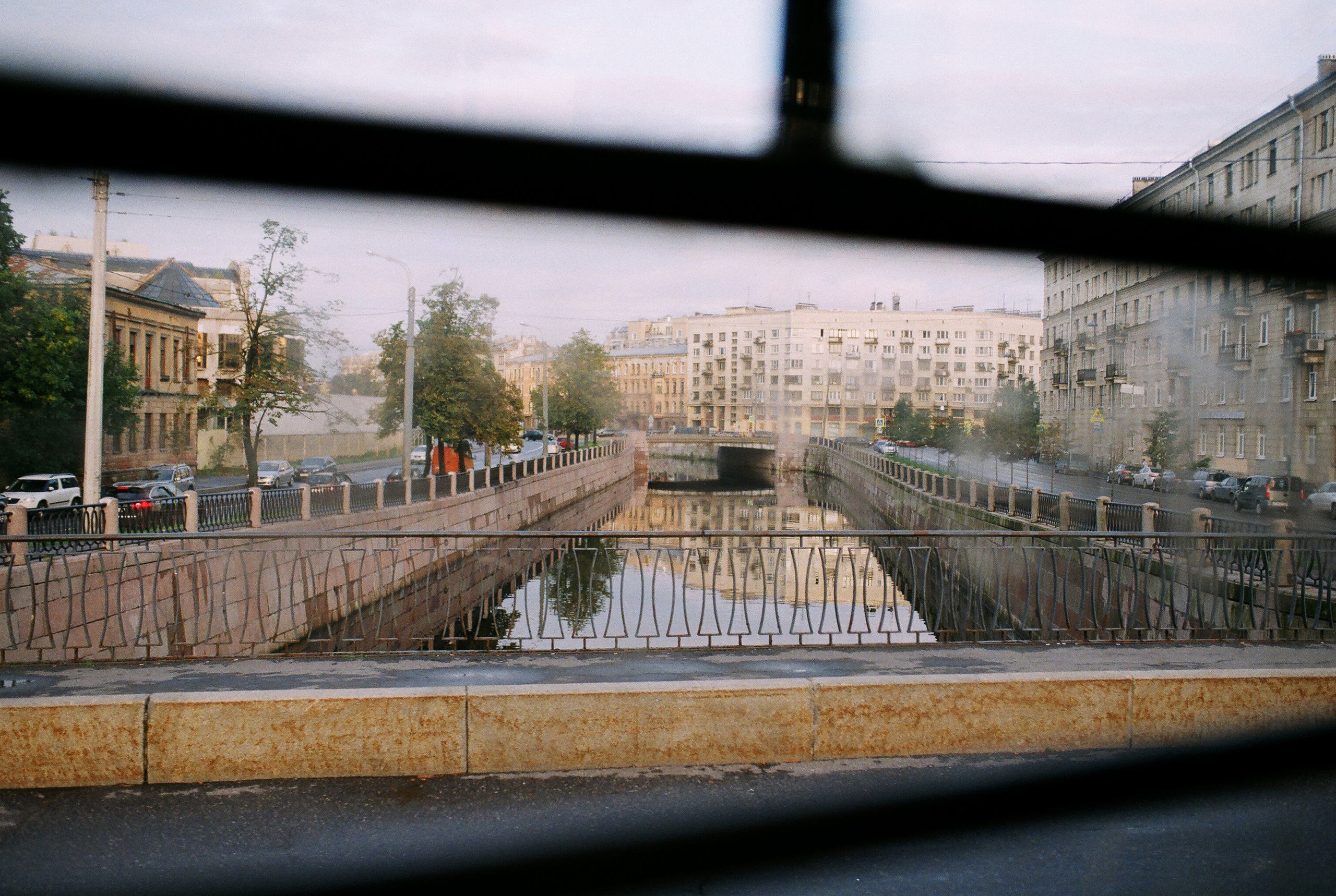 Фотографии цветные. Свадебный и семейный пленочный фотограф в Петербурге Истомина Ирина