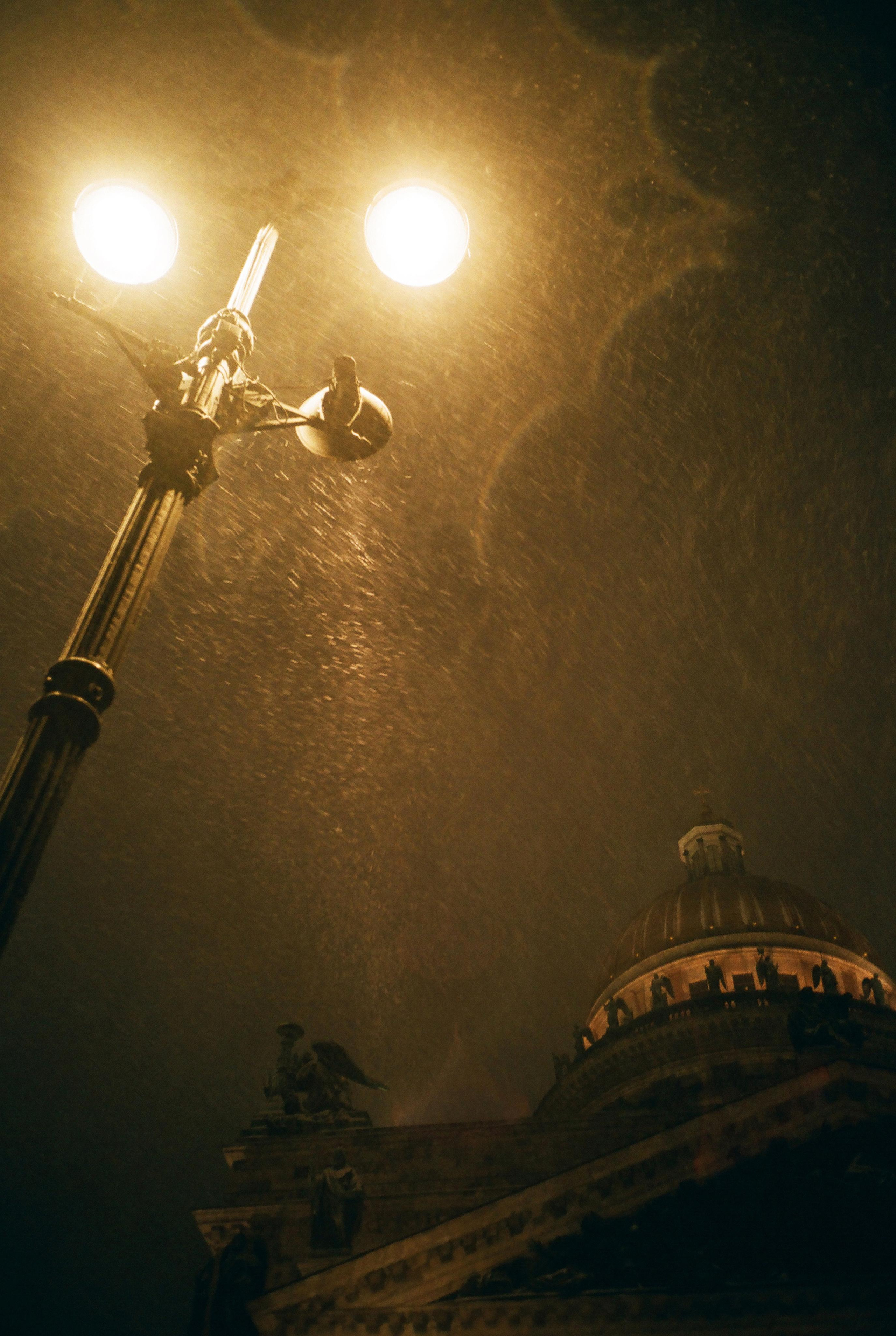 Фотографии цветные. Свадебный и семейный пленочный фотограф в Петербурге Истомина Ирина