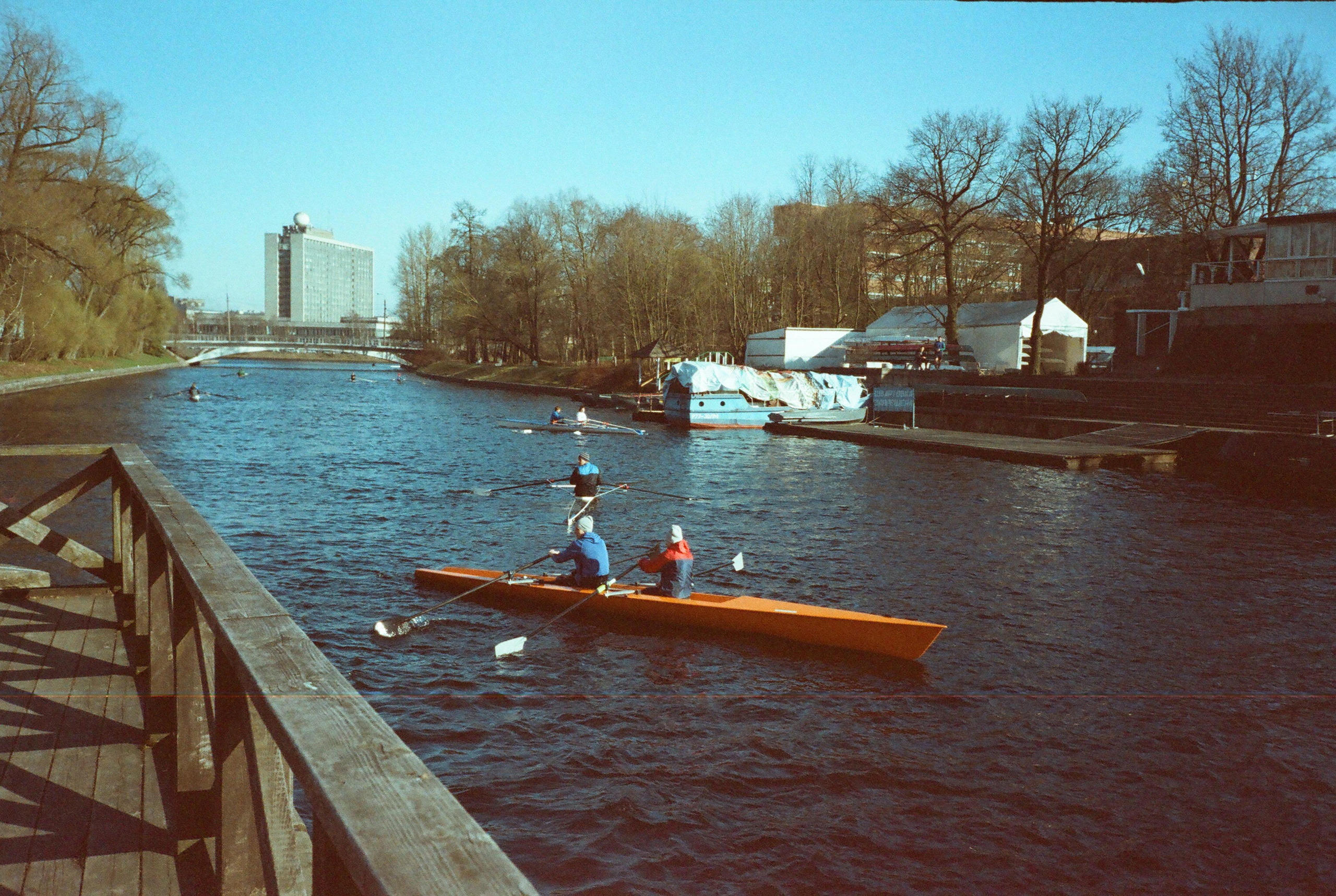 Фотографии цветные. Свадебный и семейный пленочный фотограф в Петербурге Истомина Ирина