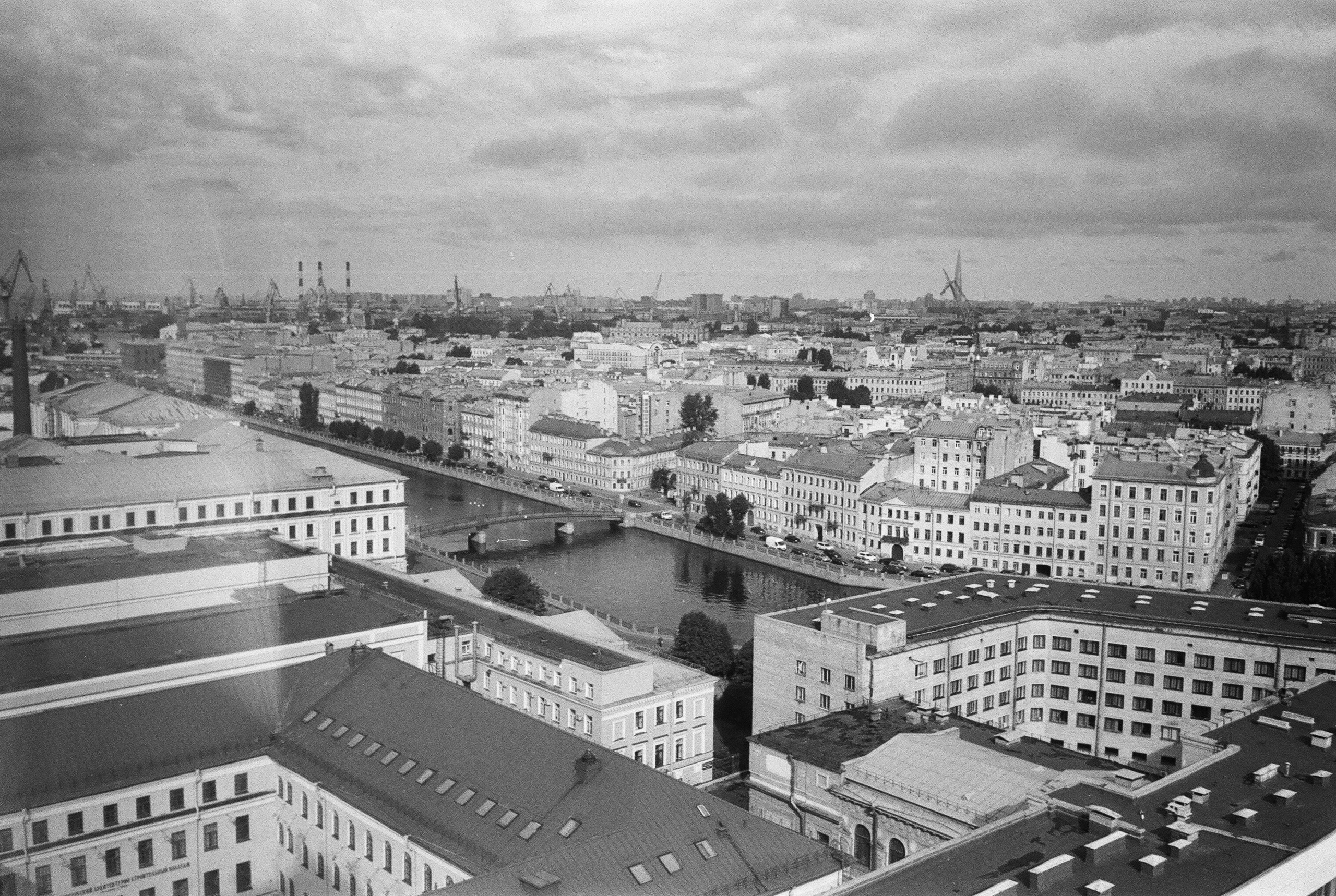 Фотографии черно-белые. Свадебный и семейный пленочный фотограф в Петербурге Истомина Ирина