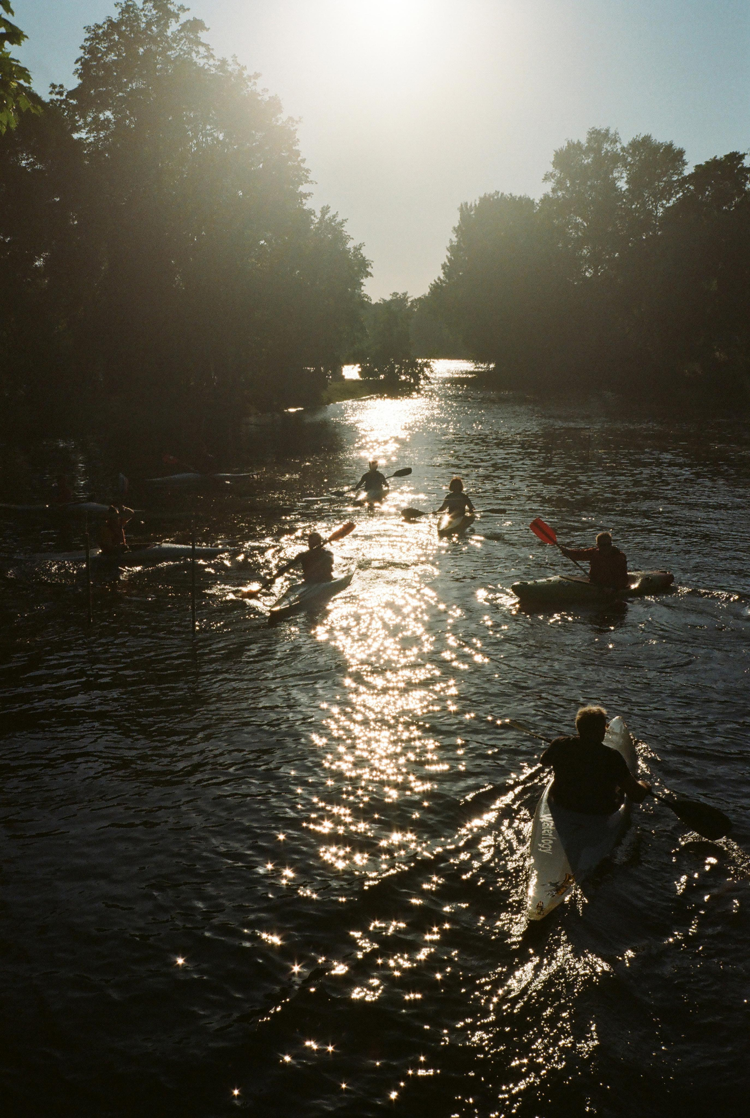 Фотографии цветные. Свадебный и семейный пленочный фотограф в Петербурге Истомина Ирина