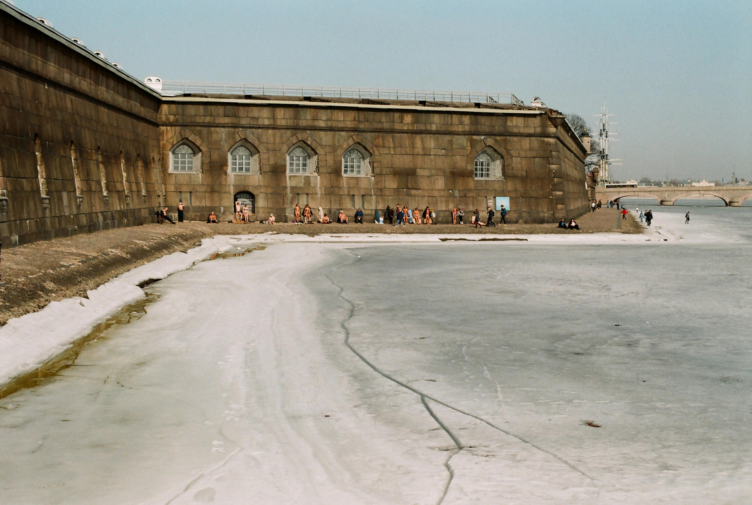 Фотографии цветные. Свадебный и семейный пленочный фотограф в Петербурге Истомина Ирина