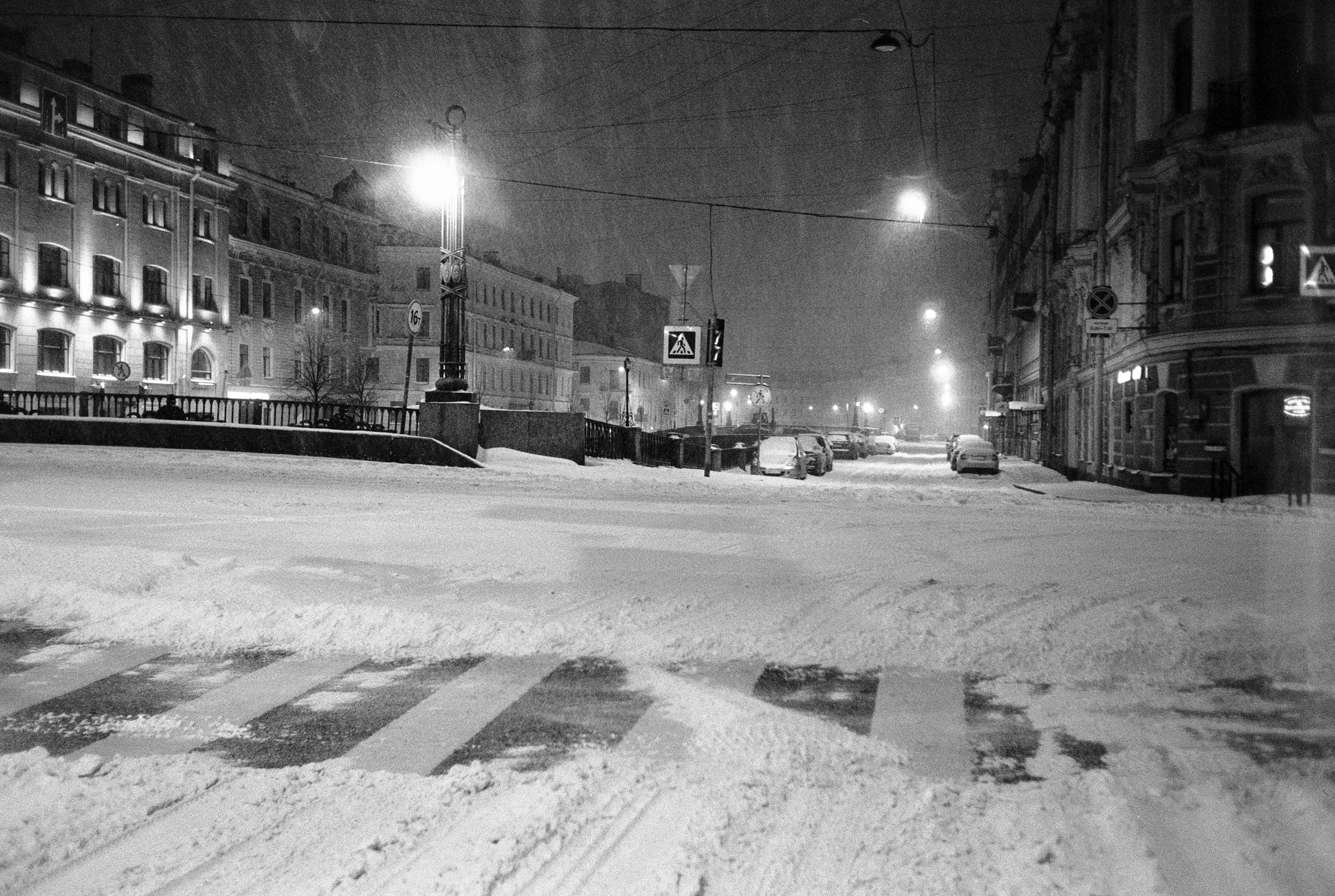 Фотографии черно-белые. Свадебный и семейный пленочный фотограф в Петербурге Истомина Ирина