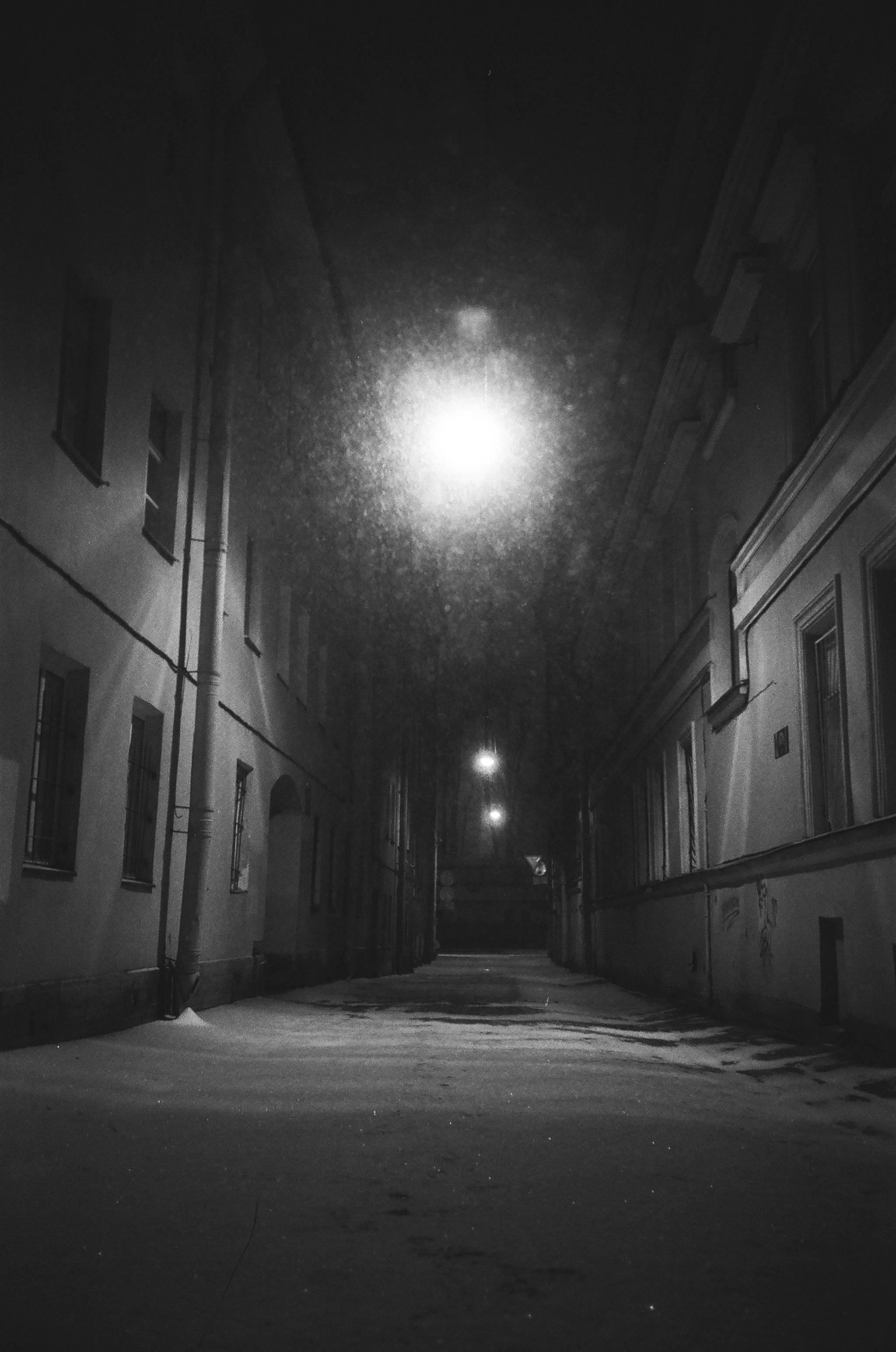 Фотографии черно-белые. Свадебный и семейный пленочный фотограф в Петербурге Истомина Ирина