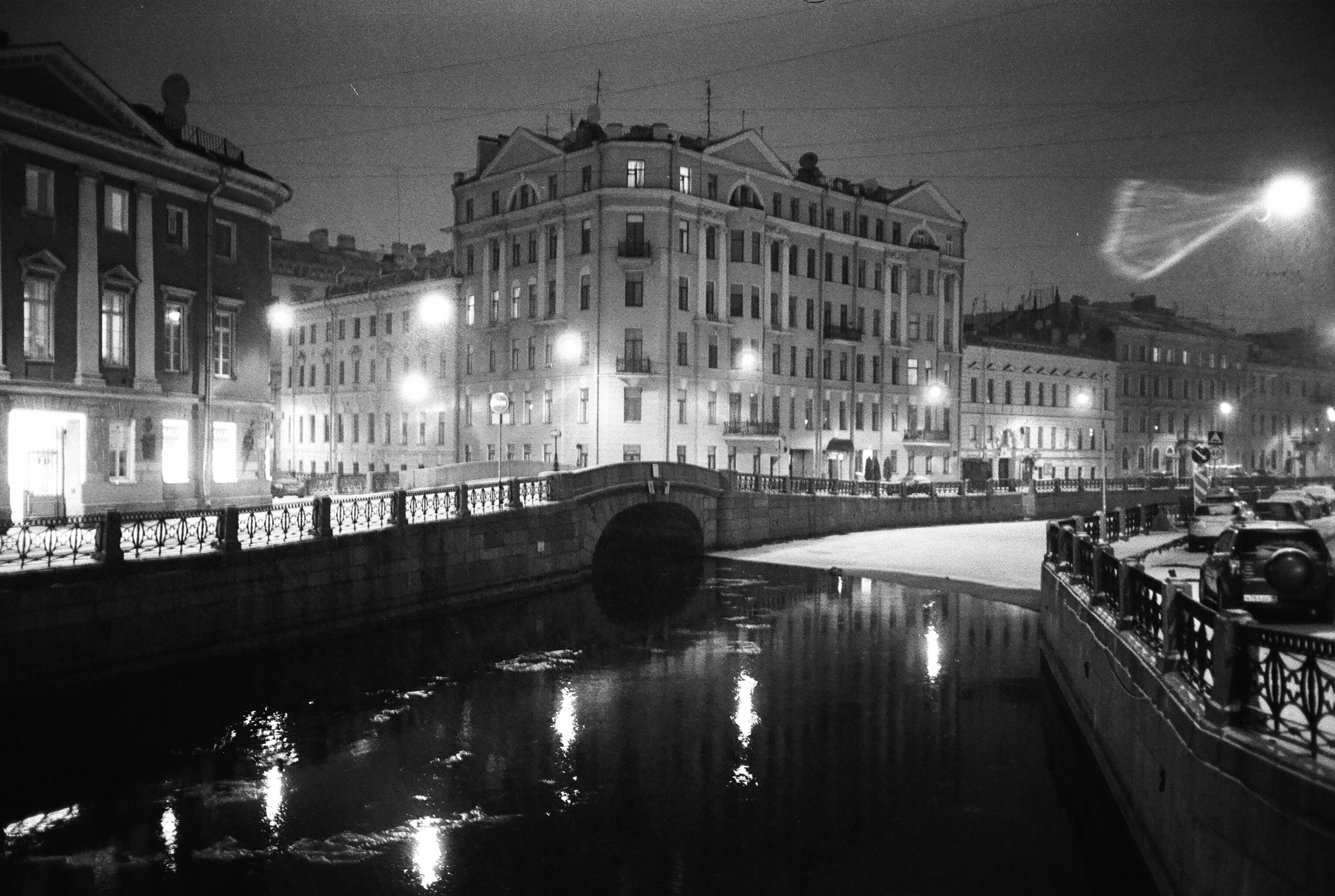 Фотографии черно-белые. Свадебный и семейный пленочный фотограф в Петербурге Истомина Ирина