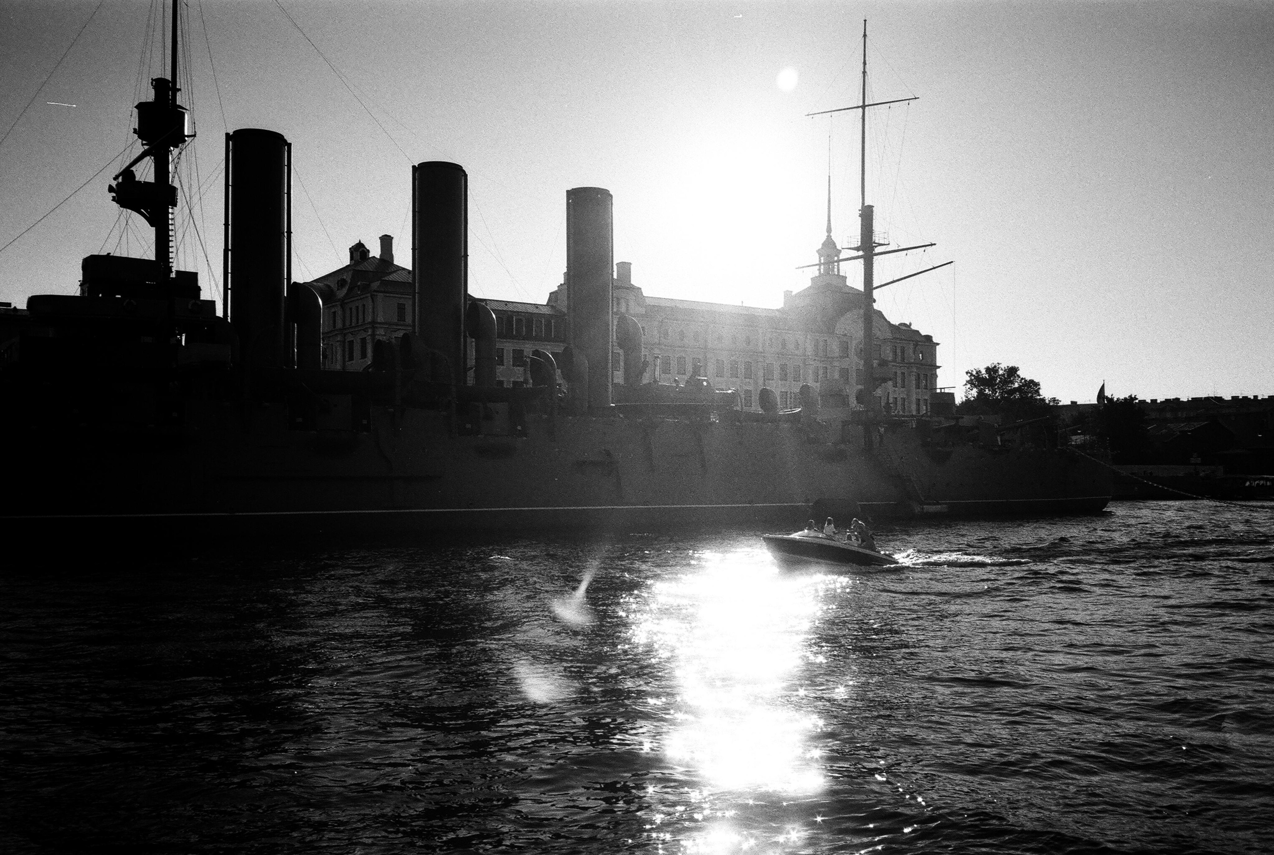 Фотографии черно-белые. Свадебный и семейный пленочный фотограф в Петербурге Истомина Ирина