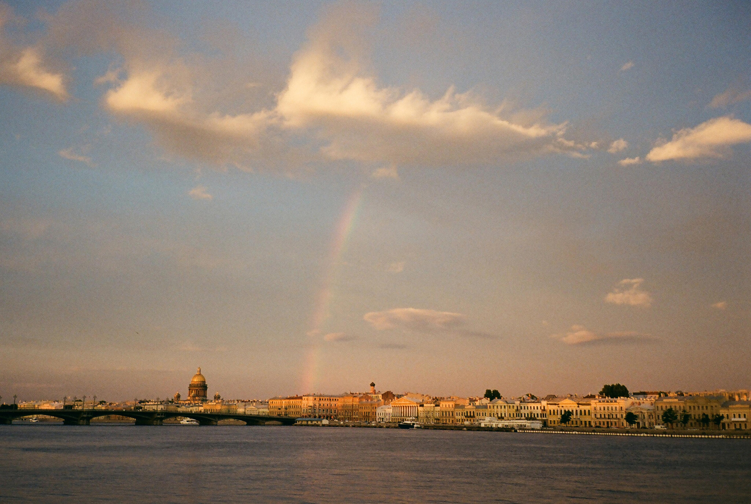 Фотографии цветные. Свадебный и семейный пленочный фотограф в Петербурге Истомина Ирина