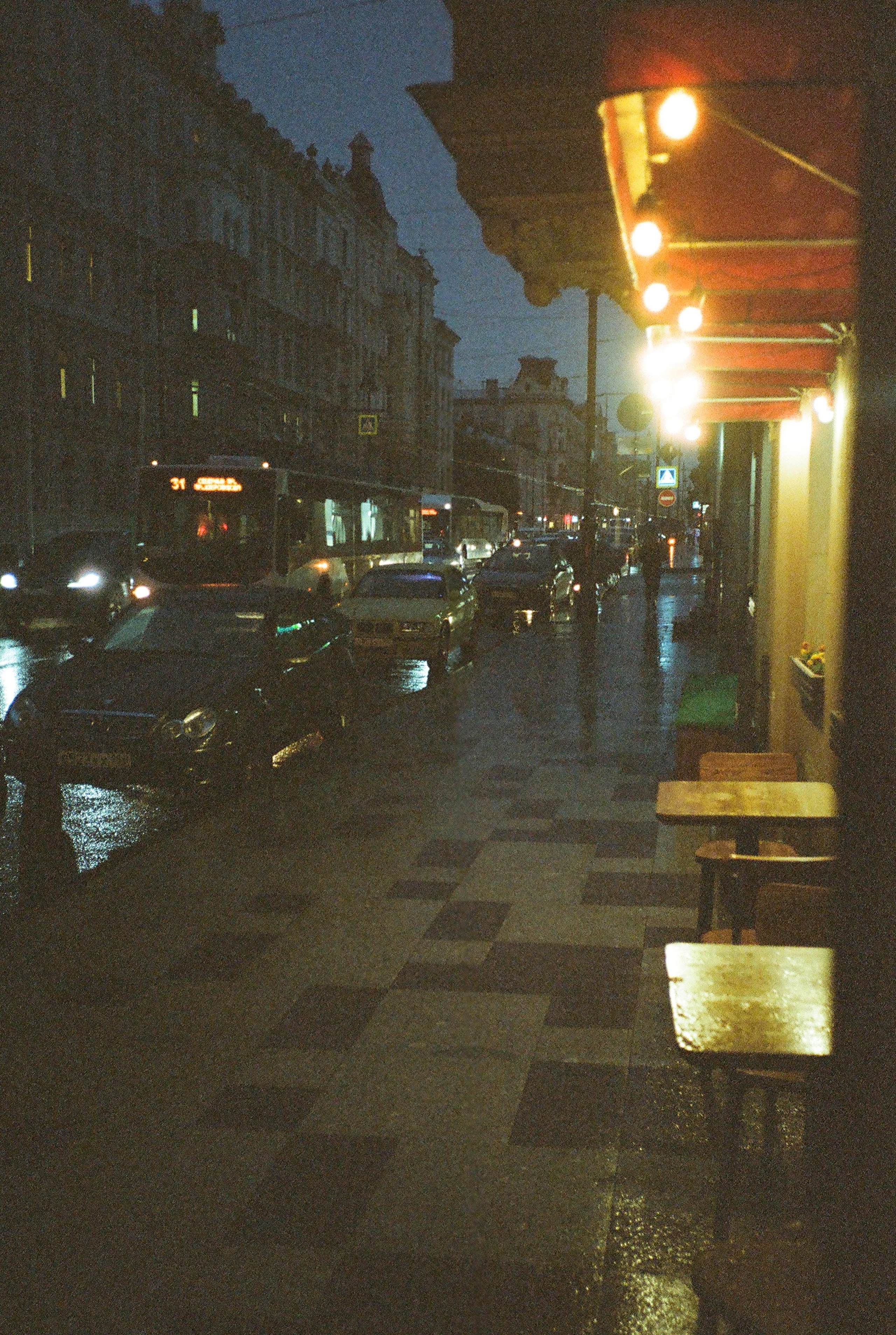 Фотографии цветные. Свадебный и семейный пленочный фотограф в Петербурге Истомина Ирина