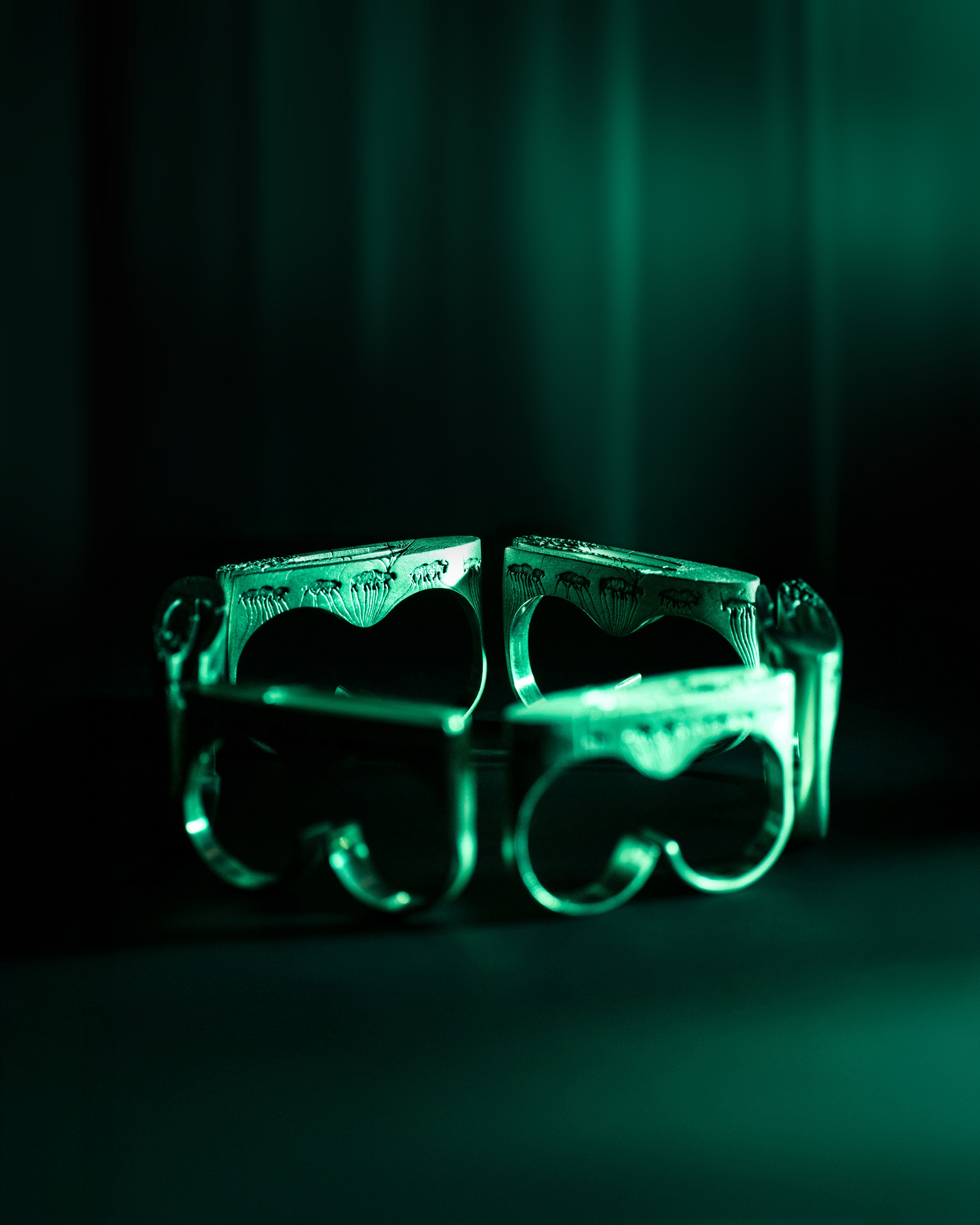 MOZI J х DADDYBATO. Photographer. Producer. Retoucher