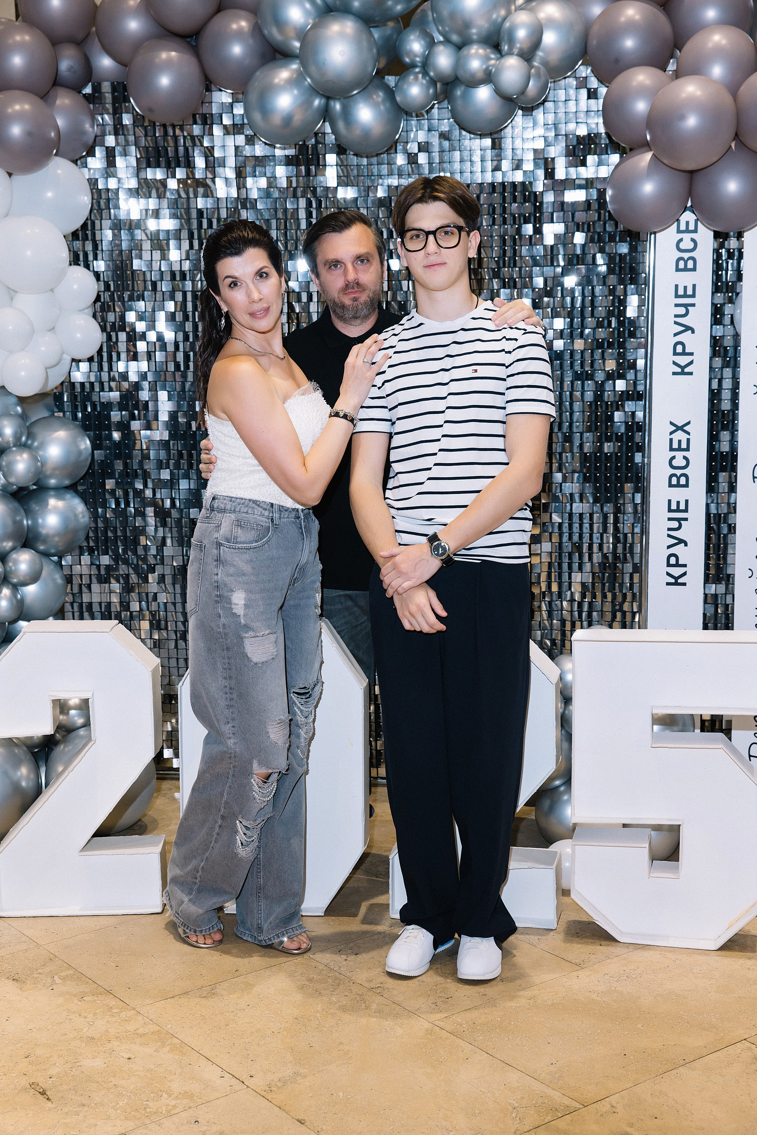 11 класс Гимназия 82. Фотограф и Видеограф в Краснодаре Юлия Солодченко