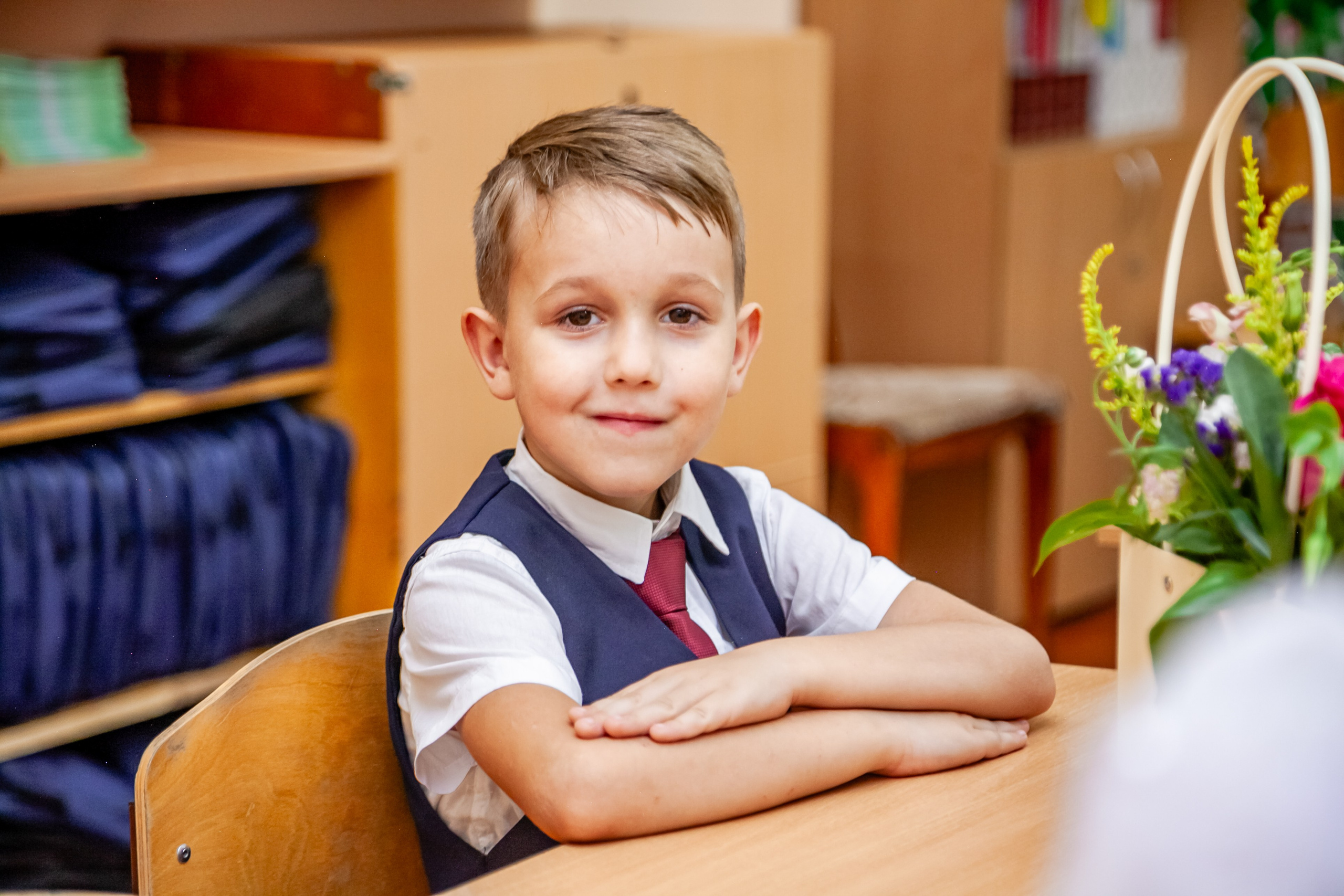 1 сентября линейка. Свадебный и семейный фотограф в Армавире