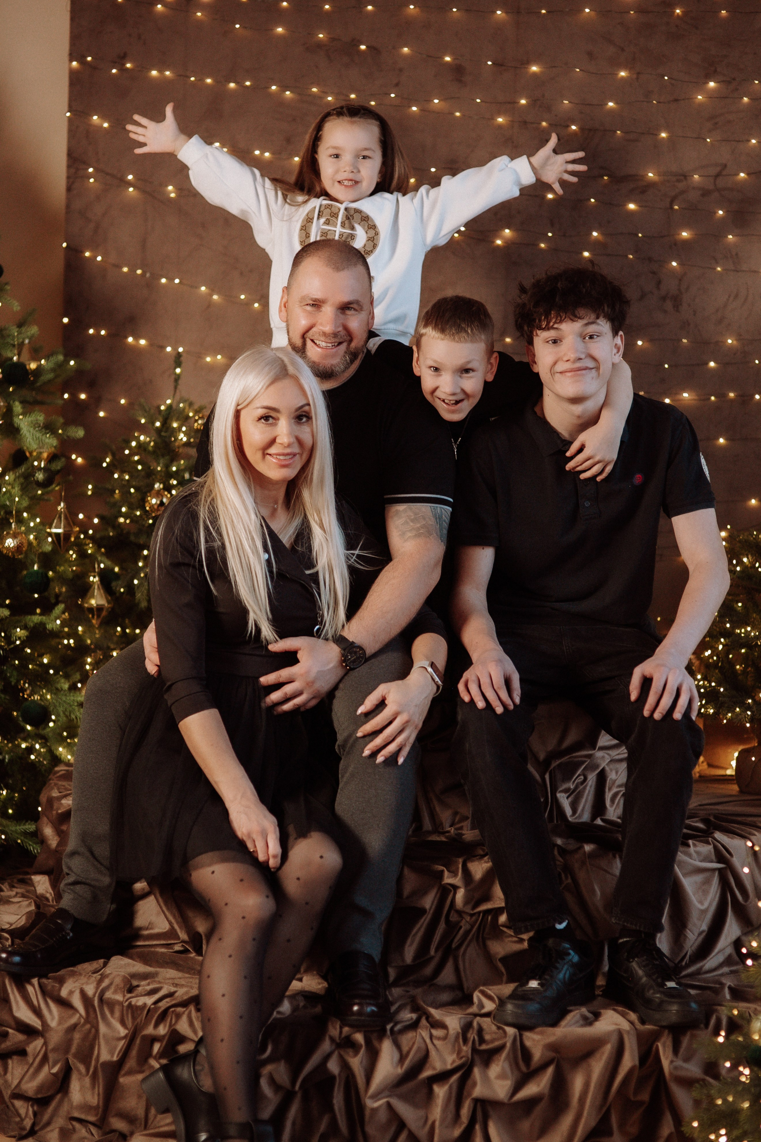 Студийная семейная. Свадебный и репортажный фотограф в Ярославле и Санкт-Петербурге Роман Микрюков