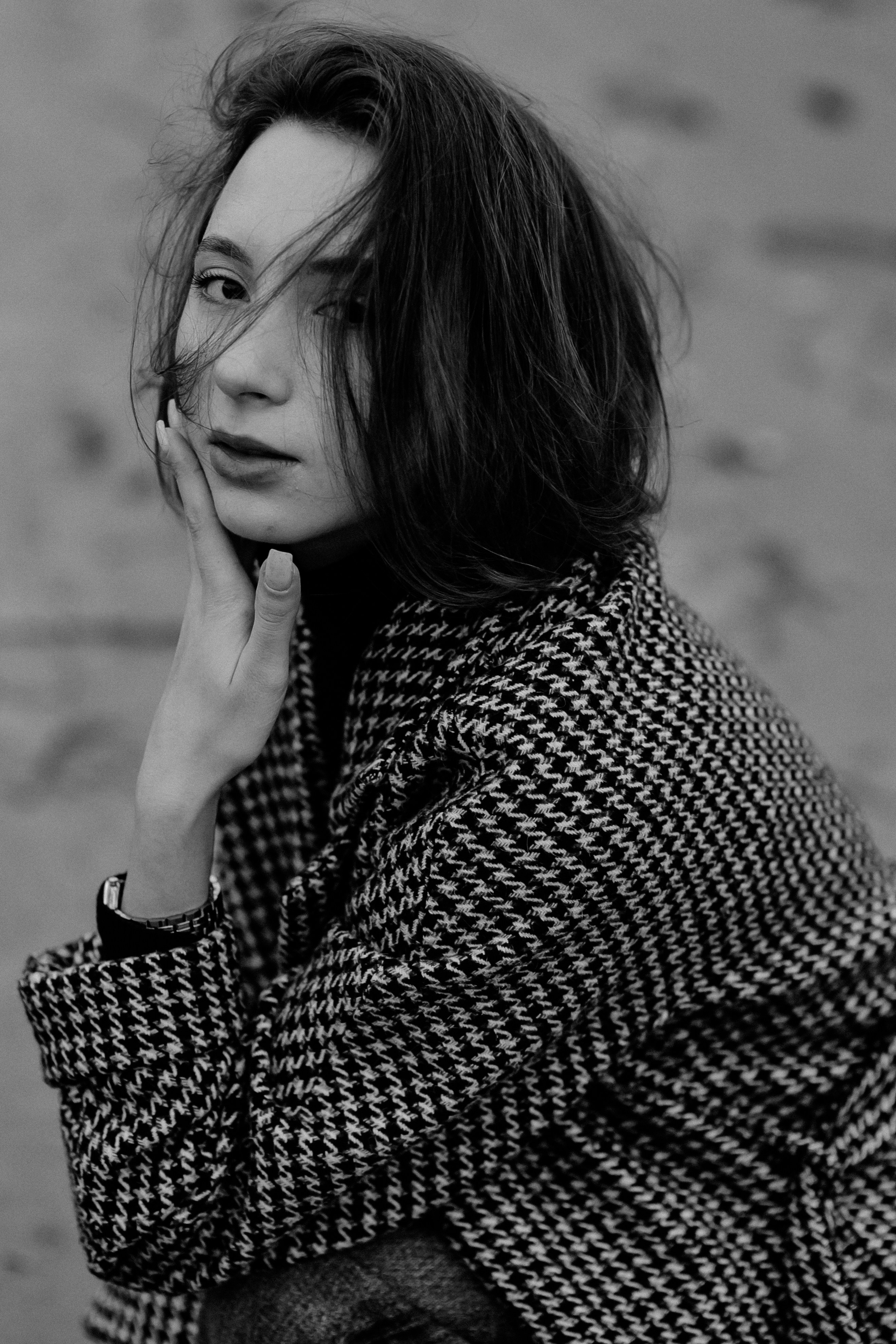 Фотосессия влюбленных осенью в городе. Свадебный и репортажный фотограф в Ярославле и Санкт-Петербурге Роман Микрюков