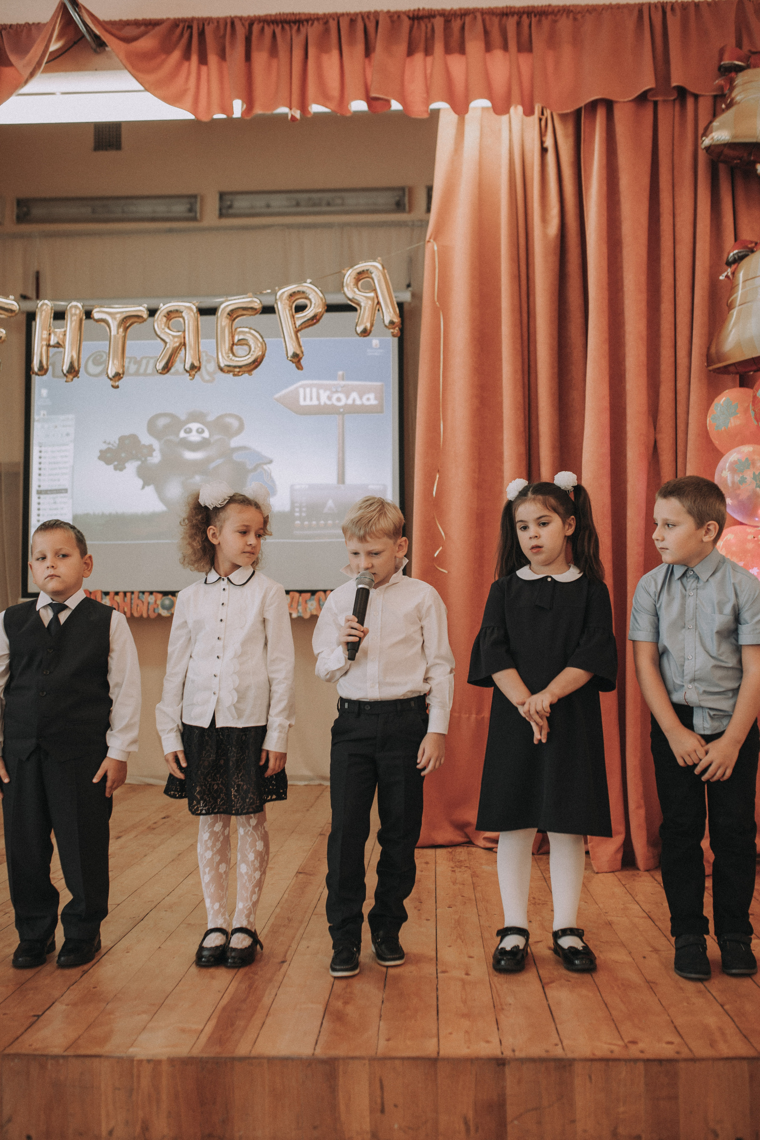 1th semptember. Школьный фотограф в Москве Марья Булычёва