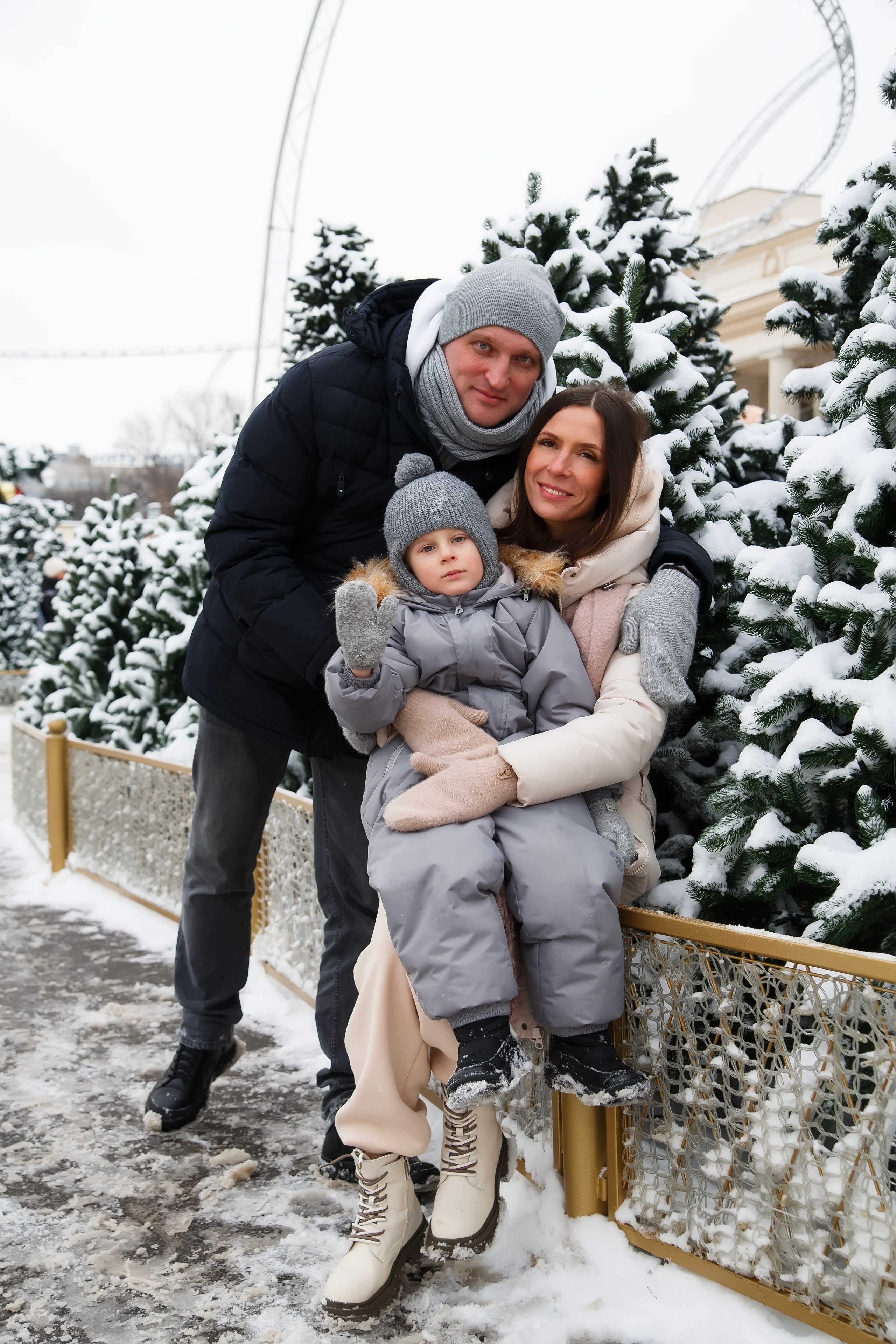 Зимняя семейная фотосессия. Индивидуальная и свадебная фотосъёмка в Москве и МО Ерёмин Павел