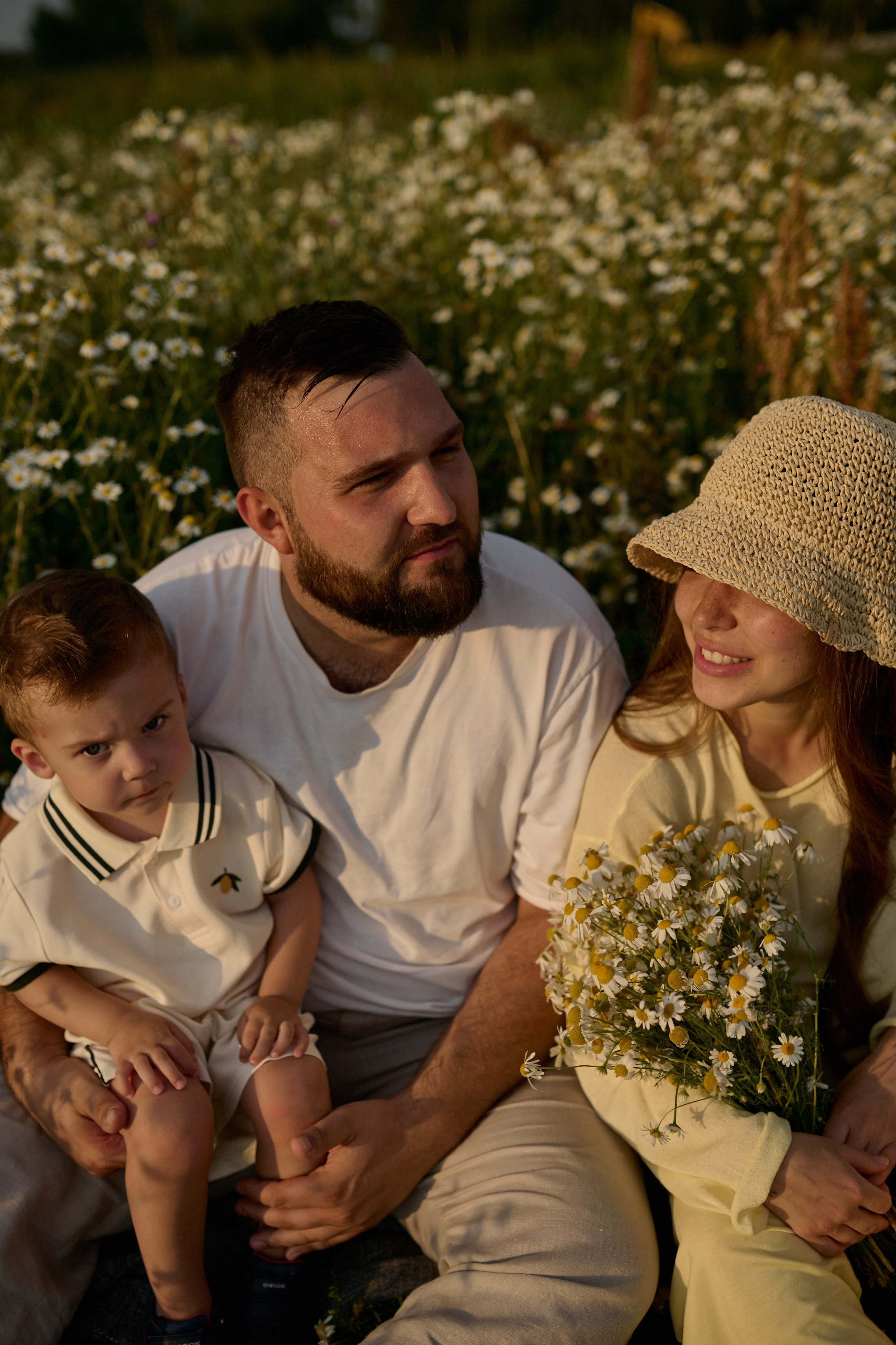 Рома, Оля, Максим и ромашки. Семейный и свадебный lifestyle-фотограф в Москве Мария Петрова