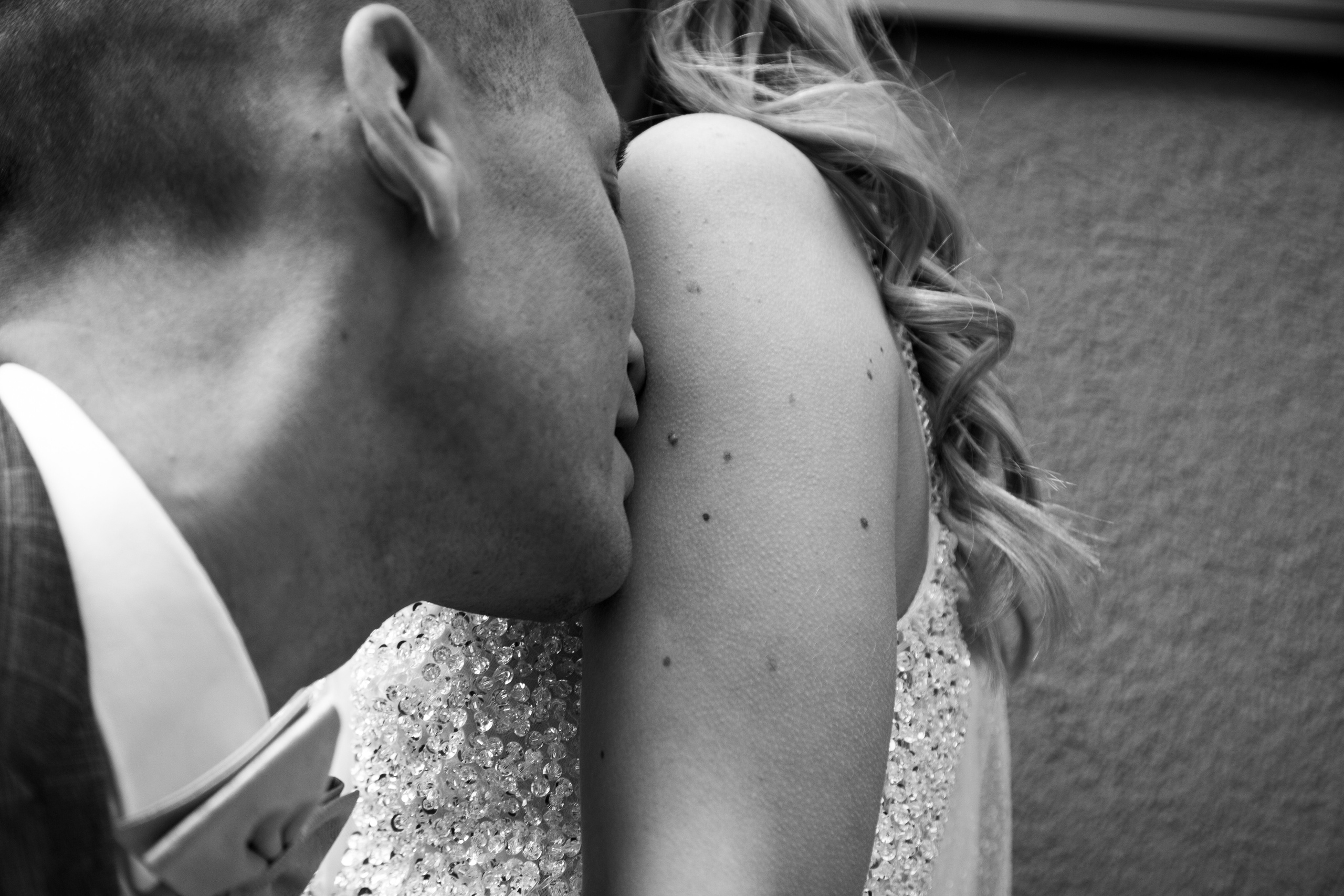 Прогулка после Загса Костя и Катюша. Свадебный и семейный фотограф Ибрагимова Мария из Екатеринбурга